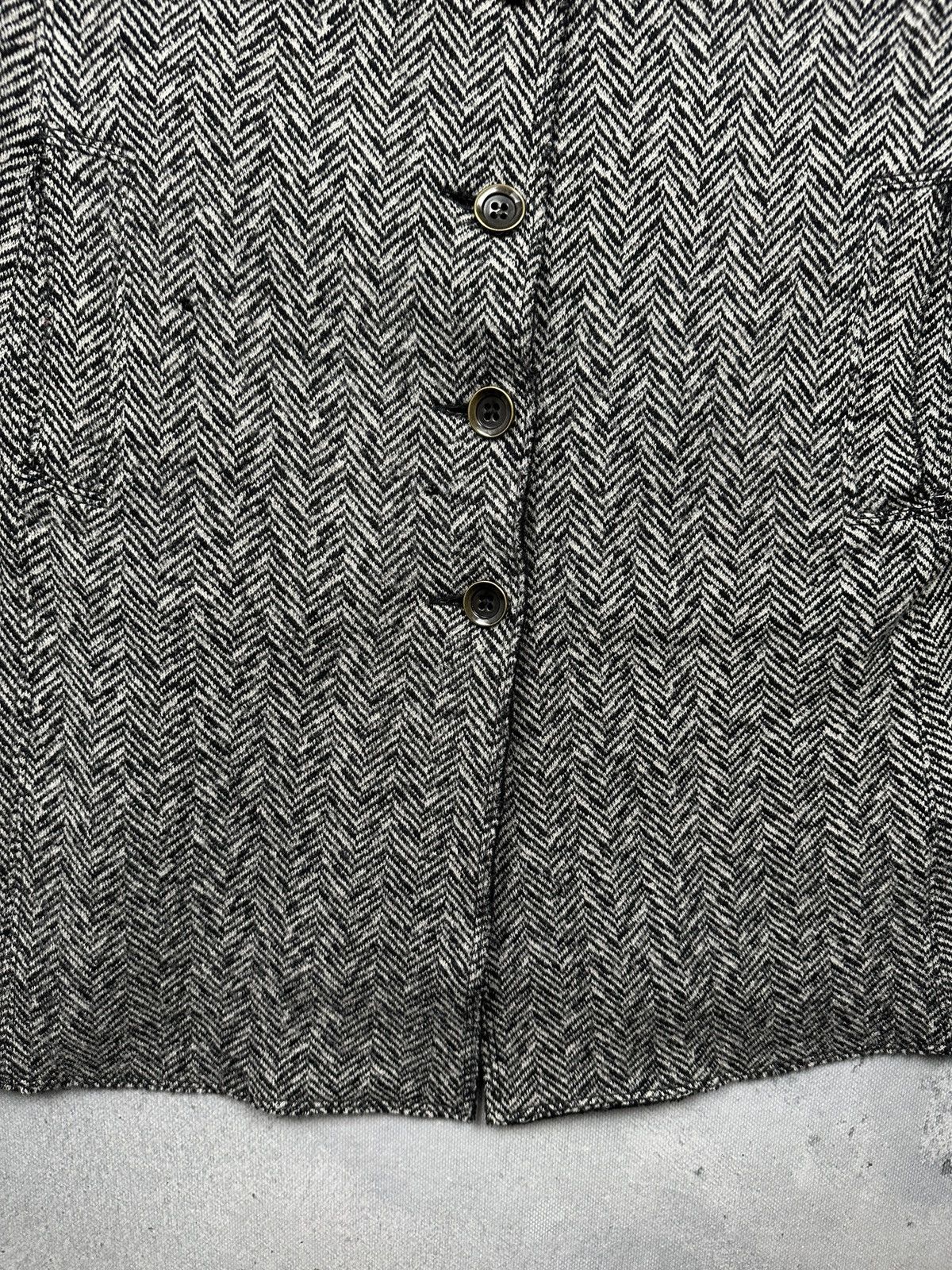 Weekend Max Mara Vintage Max Mara Weekend Herringbone Wool Coat Rare Classic Size M / US 6-8 / IT 42-44 - 18 Thumbnail
