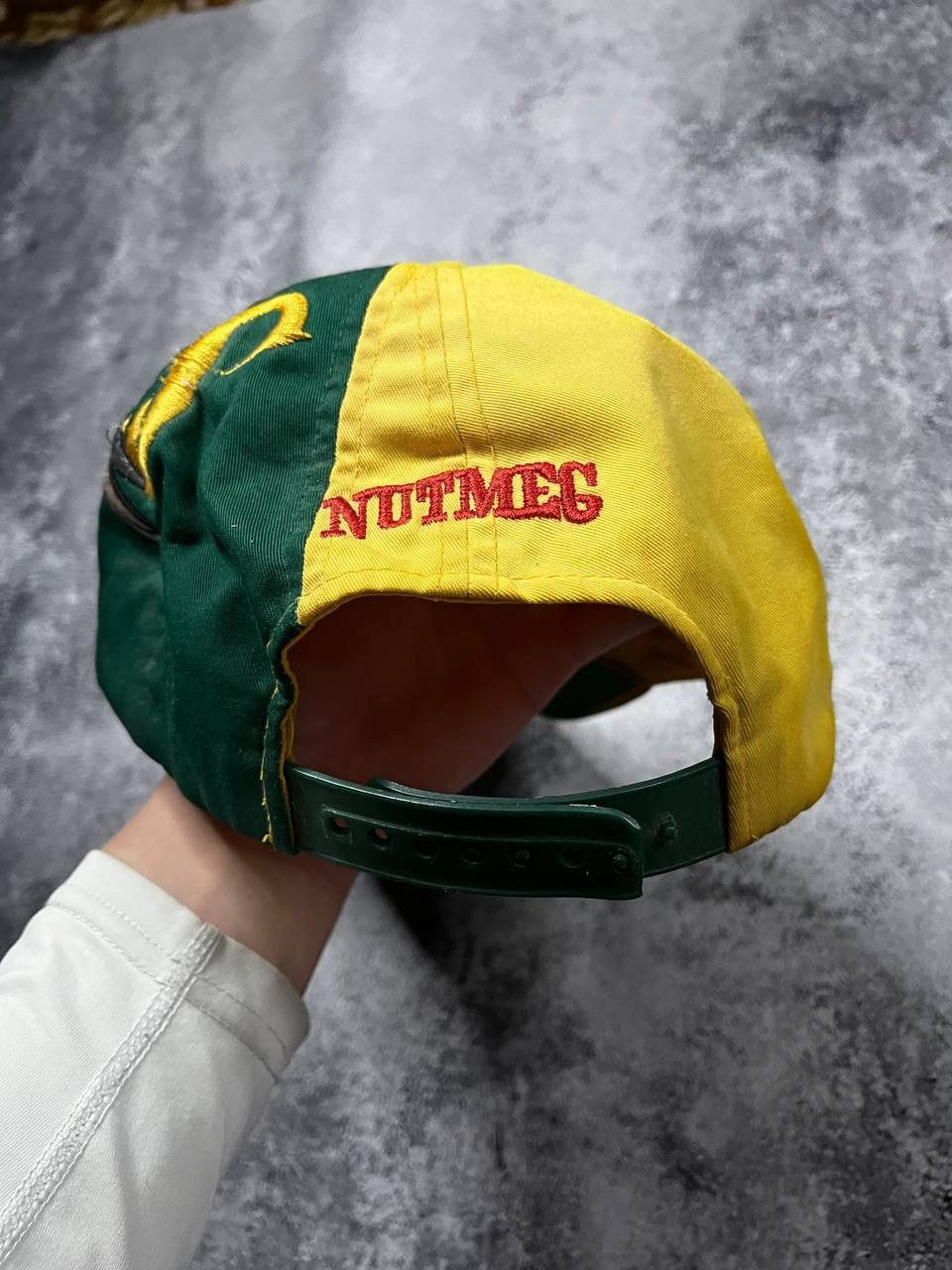 Japanese Brand × Vintage VINTAGE 90'S OAKLAND ATHLETICS LOONEY TUNES BY NUTMEG FULL Size ONE SIZE - 3 Thumbnail