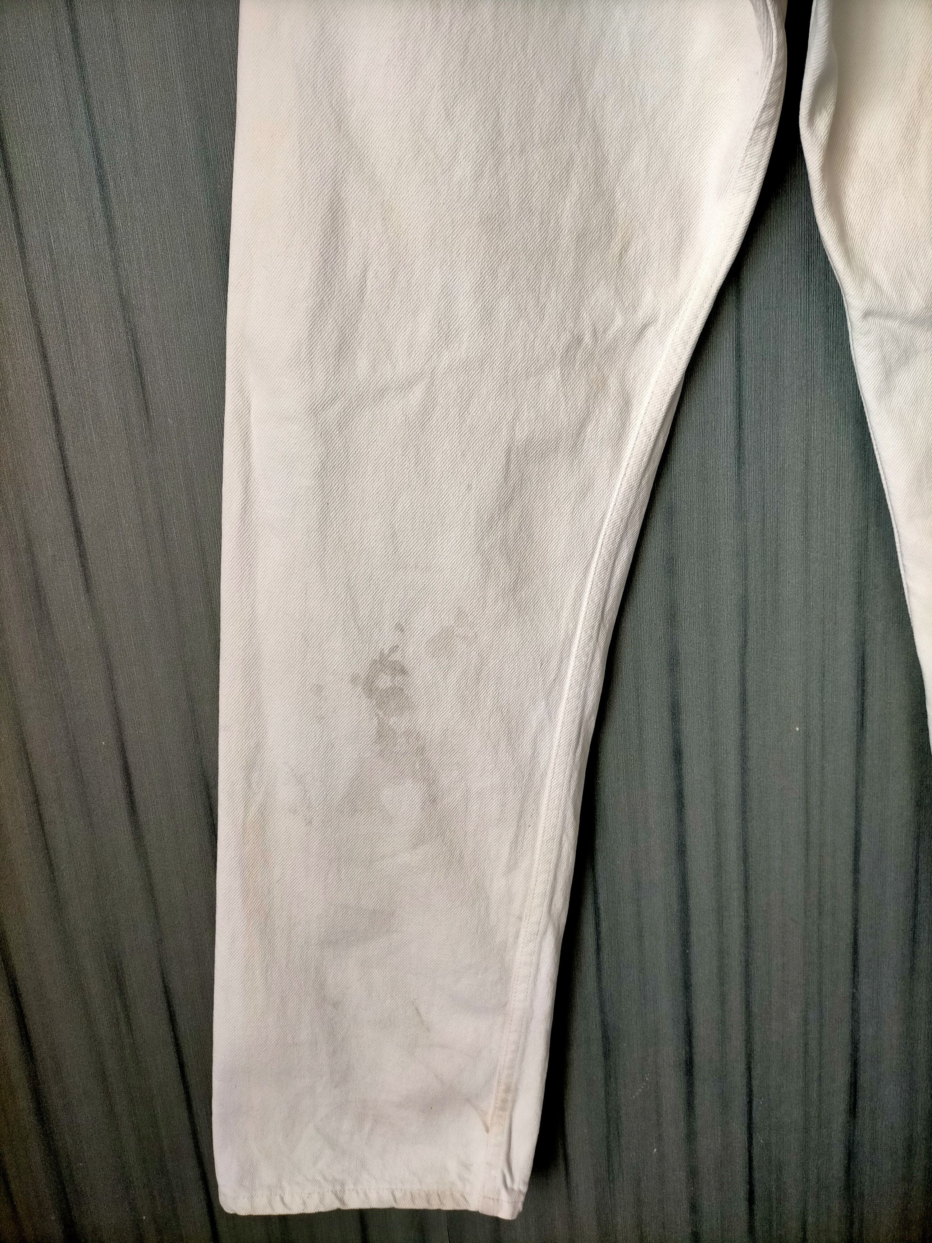 Levi's Vintage Clothing Vintage Levis 501 Usa Button Fly White Jeans Size US 33 - 14 Thumbnail