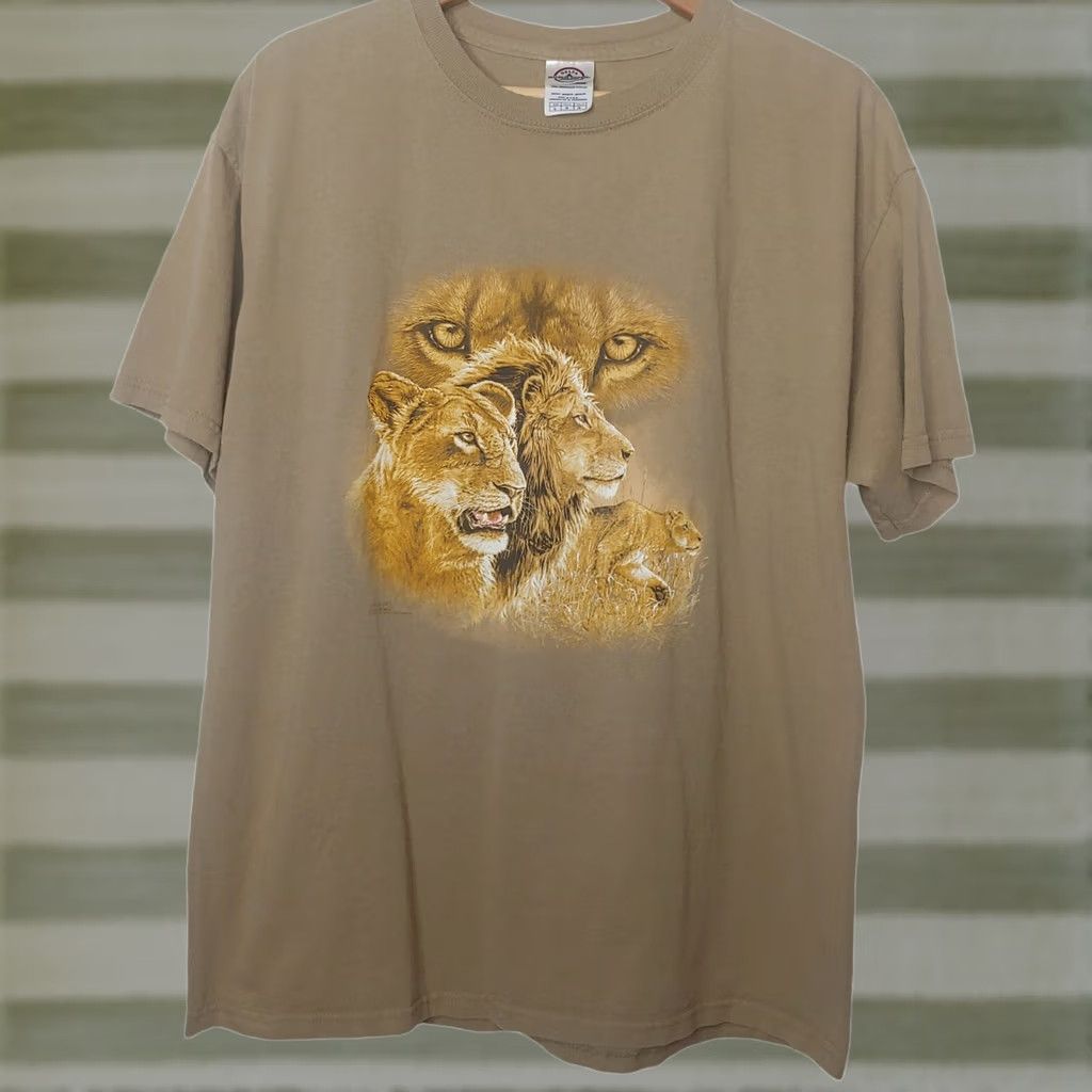 Delta 10 Lions Shirt Tan Large Garner Art Graphic African Safari Size US L / EU 52-54 / 3 - 1 Thumbnail