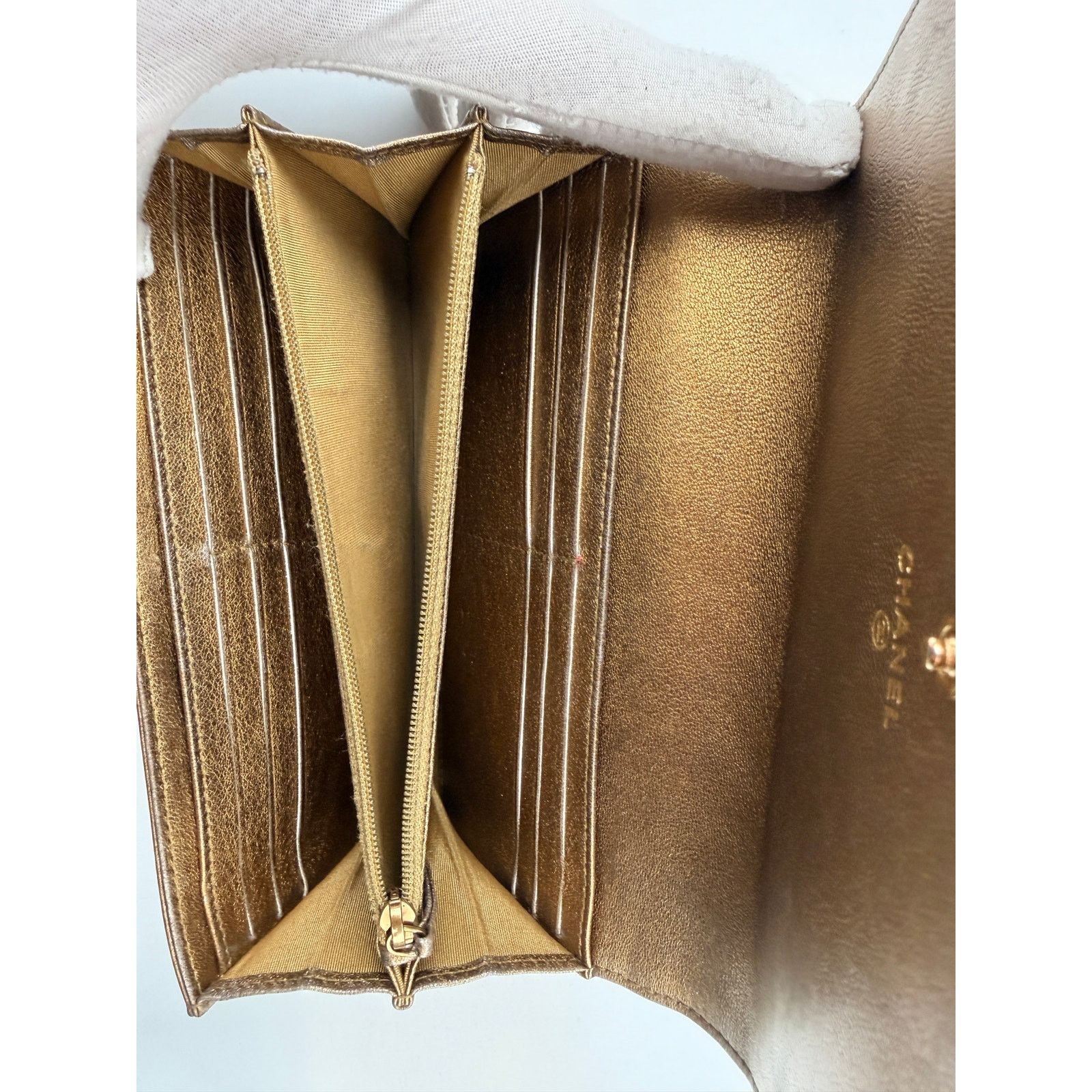 Chanel CHANEL Coco Mark Gold Matelasse Flap Wallet Size ONE SIZE - 7 Thumbnail