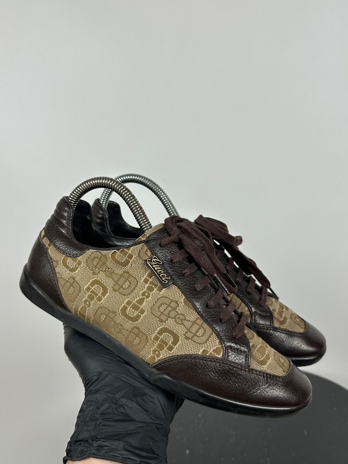 Gucci Gucci GG Monogram Leather/Canvas Lace Up Low Sneakers Size US 6 / IT 36 - 1 Thumbnail