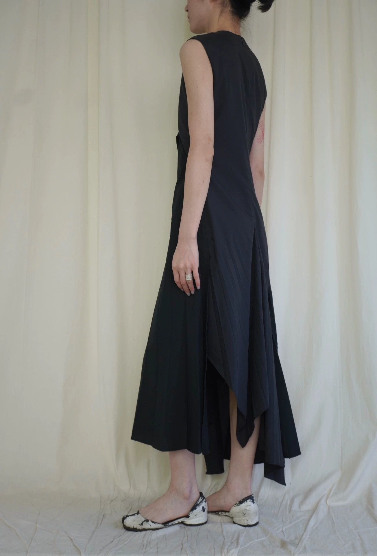 Masaki Matsushima Masaki Matsushima 1998 Geometric Origami Pleated Sleeveless Dress Size S / US 4 / IT 40 - 7 Thumbnail