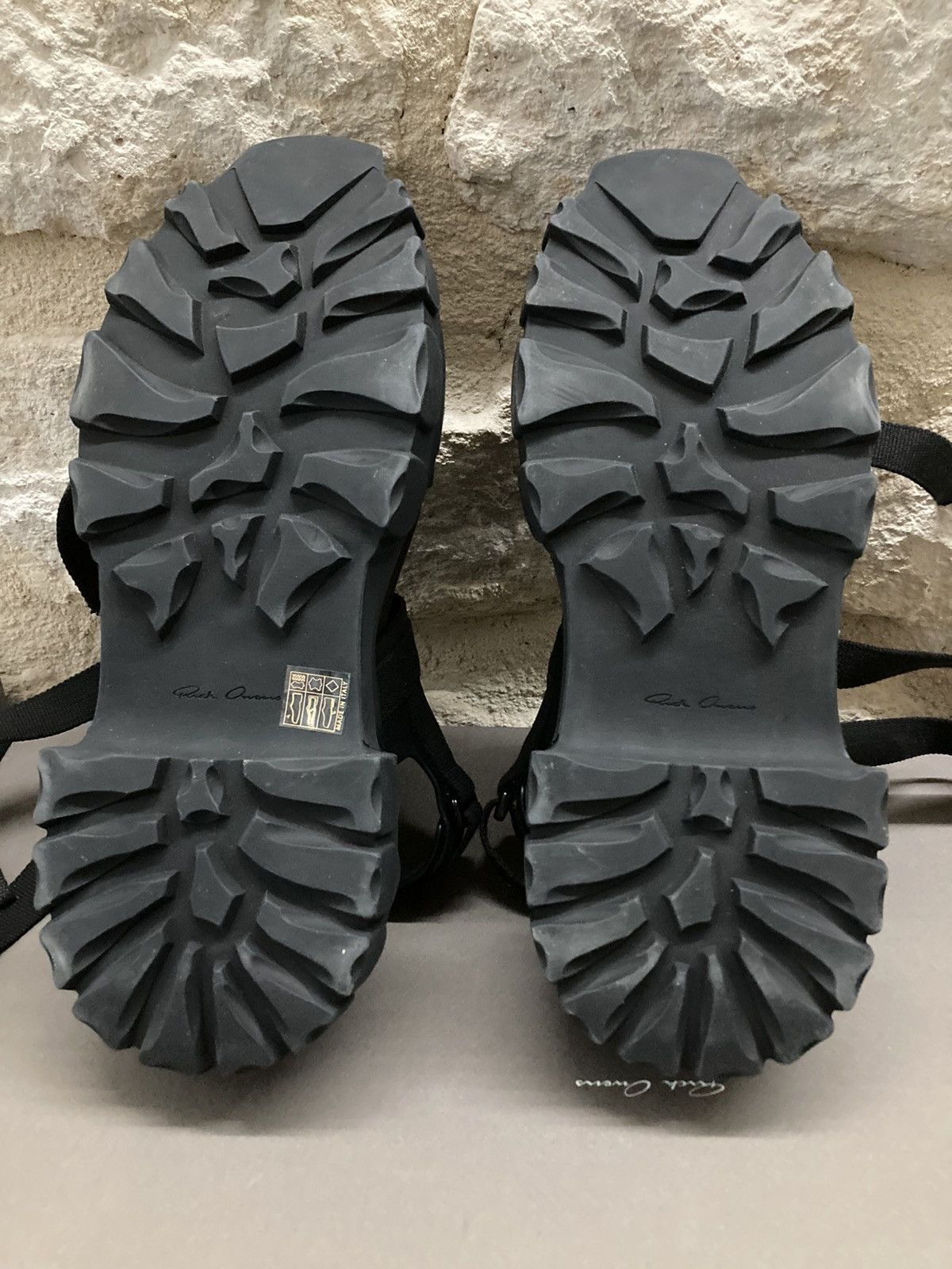Rick Owens NEVER WORN / Rick Owens Tractor Sandals Size US 8 / EU 41 - 8 Thumbnail
