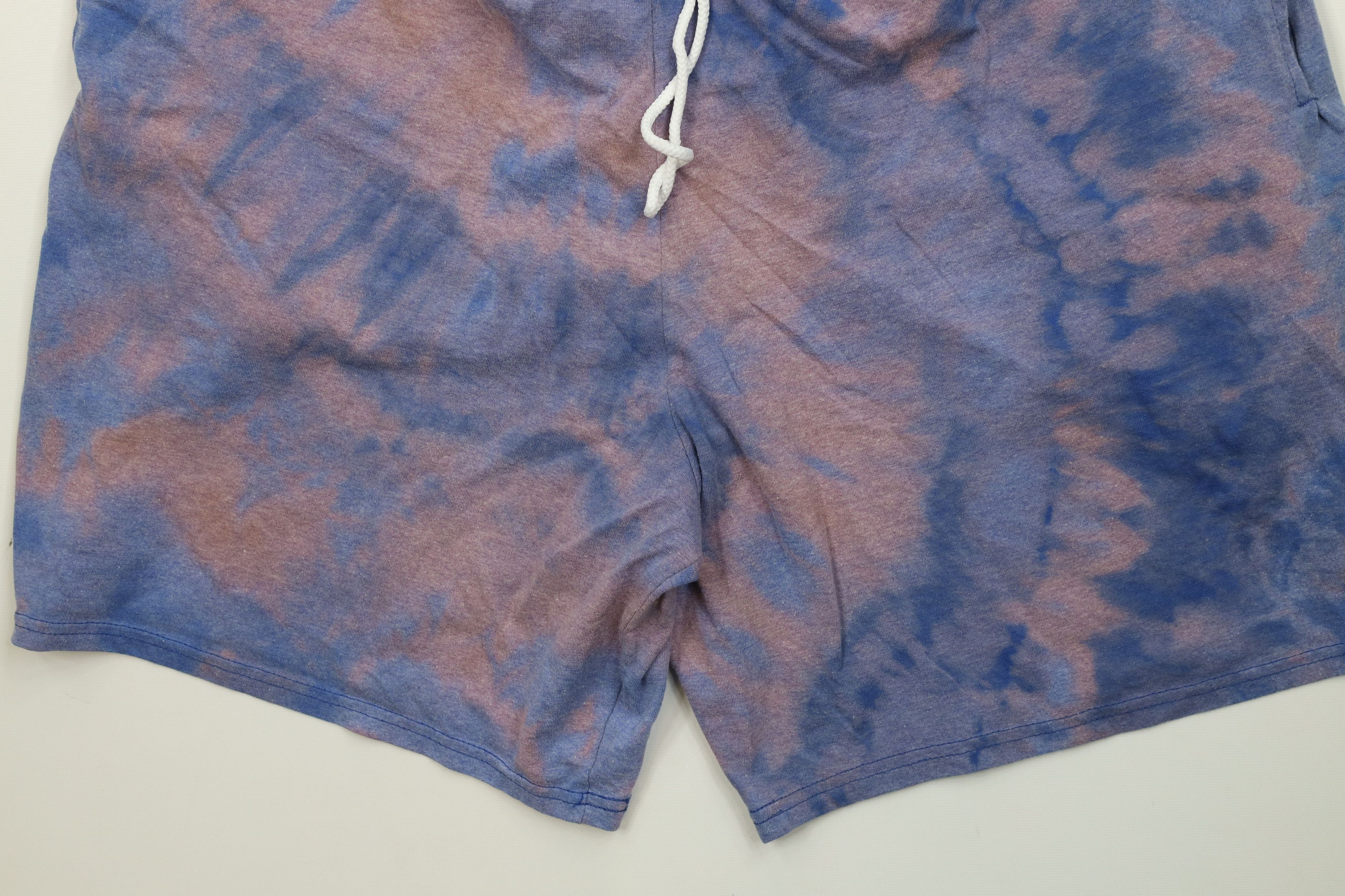 Vintage Vintage Y2K Streetwear Wash Above Knee Shorts Blue Trippy Size US 36 / EU 52 - 4 Thumbnail