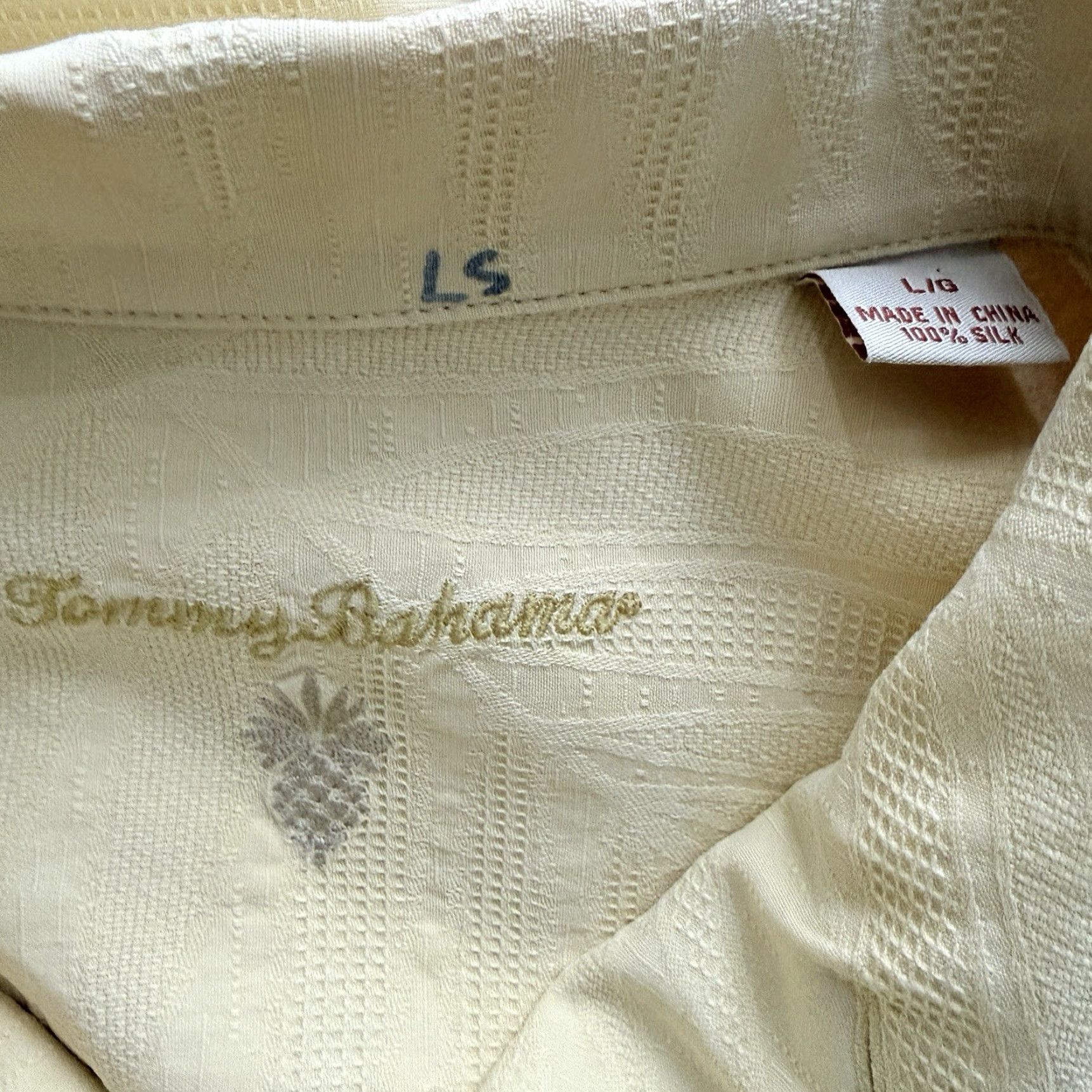 Tommy Bahama VINTAGE Tommy Bahama Leaf Print Silk Hawaiian Shirt Mens L Short Sleeve Yellow 100% Silk Button-Up Regular Size Men Size US L / EU 52-54 / 3 - 4 Thumbnail