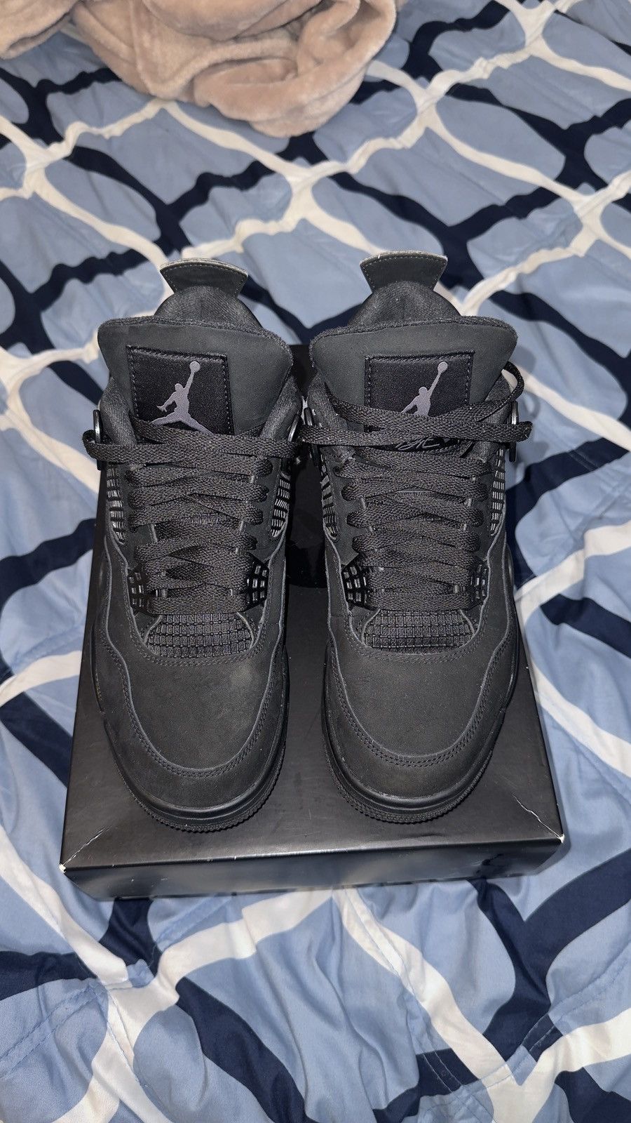 2020 jordan 4 blackcats size 8