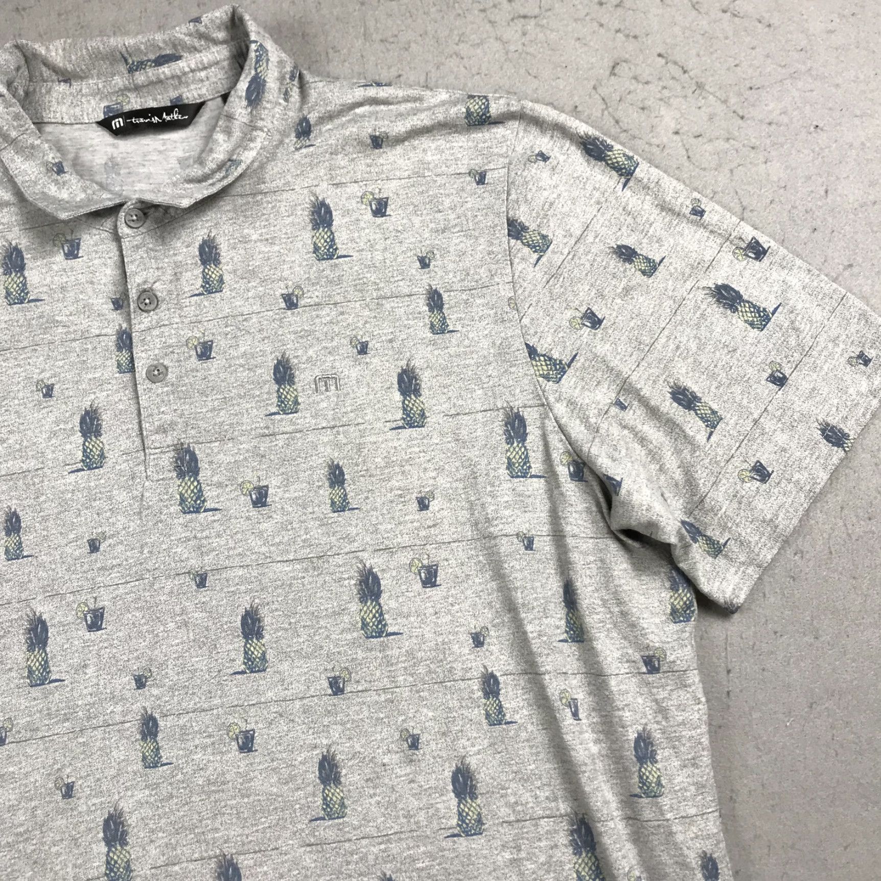 TravisMathew Travis Mathew Polo Shirt Mens 2XL Gray Golf AOP Summer Short Sleeve Collared Polo Mens 2XL Gray USA Hawaiian Flag Theme Size US XXL / EU 58 / 5 - 3 Thumbnail