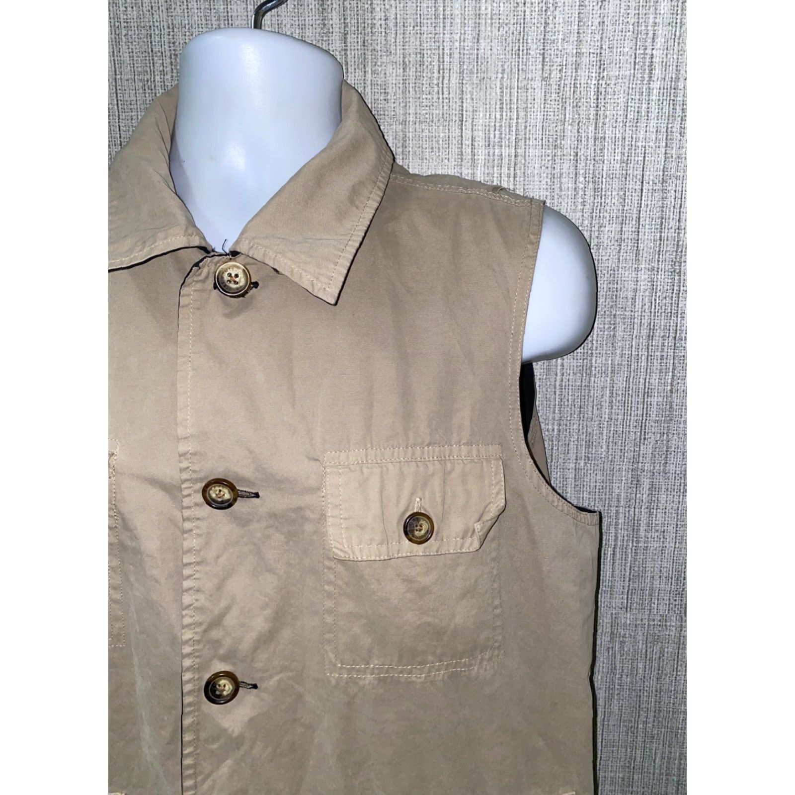 Orvis Orvis Mens Beige/Black Reversible Button Front Vest Size L Brand Orvis Men Vest Button Front Reversible Casual Size US L / EU 52-54 / 3 - 2 Thumbnail