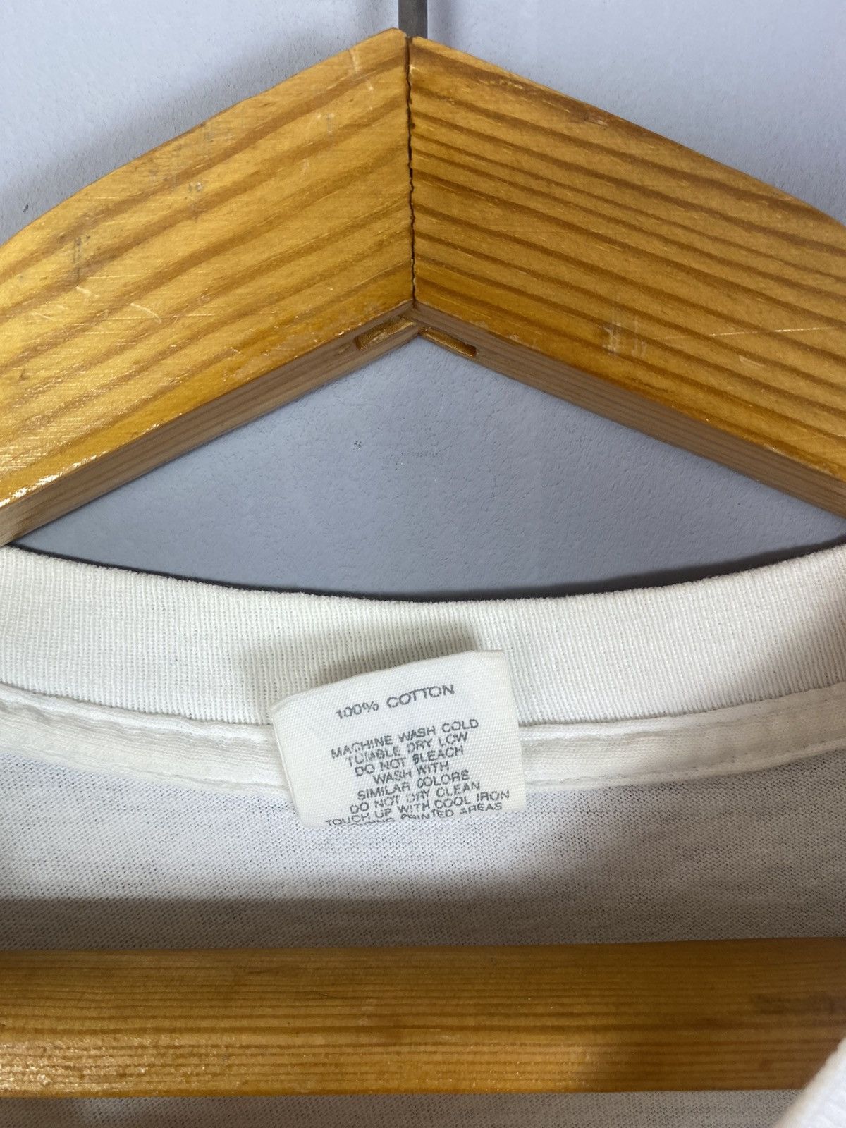 Vintage Vintage adidas 80-90s big logo T-shirt tee Size US XL / EU 56 / 4 - 6 Thumbnail