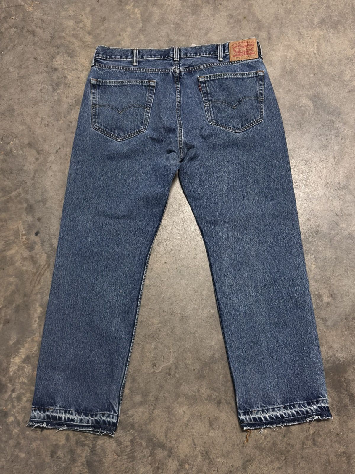 Levi's × Levi's Vintage Clothing Vintage Levis 505 Size 36x29 Distressed Hem Red Tag 90s Y2K Size US 36 / EU 52 - 6 Thumbnail