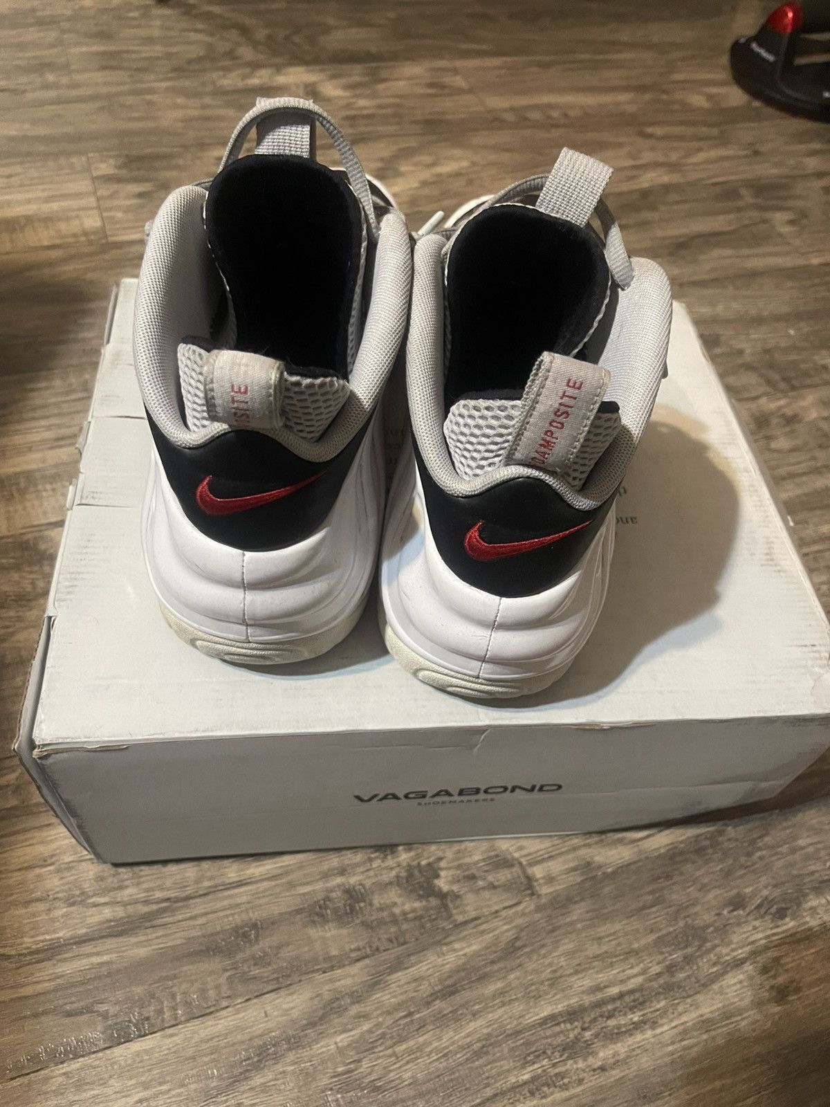 Nike White and red nike foamposite Size US 12 / EU 45 - 2 Thumbnail