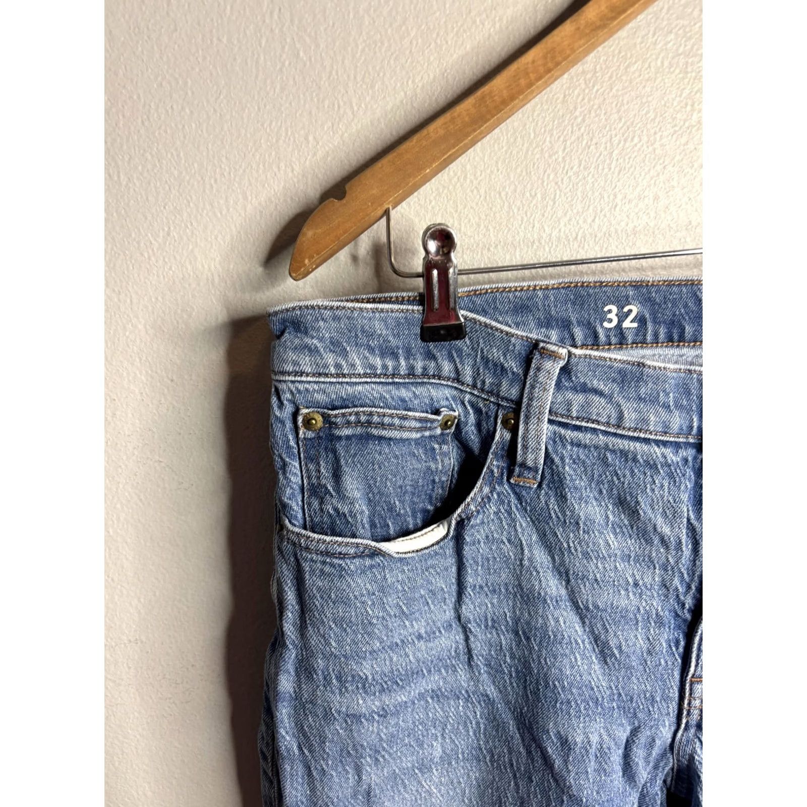 J.Crew J.Crew Jeans Womens 32 Blue 9" Demi Boot Crop Raw Hem Medium Wash Denim Shirt/Belt Loops Pockets Zip Fly Jeans Womens Size 24" / US 00 / IT 34 - 2 Thumbnail
