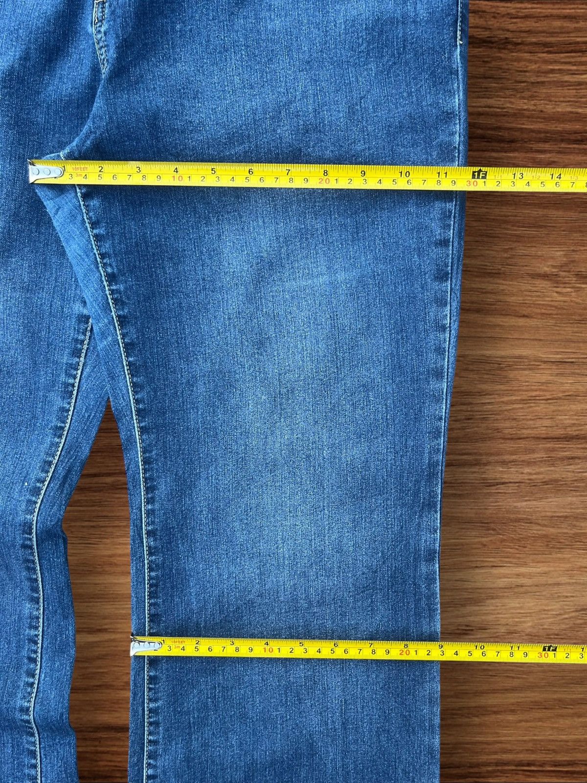 Japanese Brand Vintage Y2K Japanese Brand Blue Washed Mid Rise Flare Jeans Size US 36 / EU 52 - 14 Thumbnail