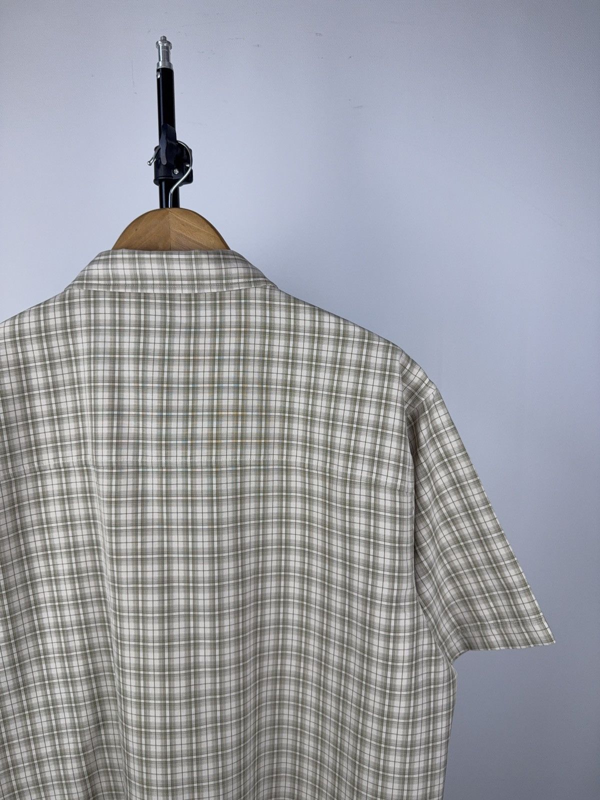 Jack Wolfskin Vintage 00s Outdoor Jack Wolfskin short sleeve Shirt Size US L / EU 52-54 / 3 - 6 Thumbnail