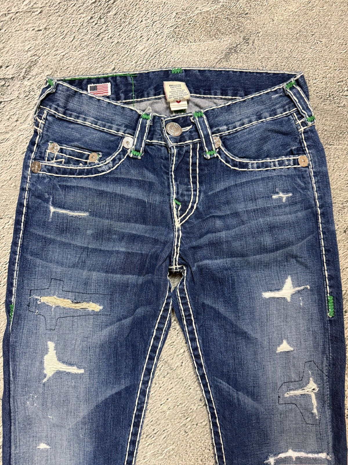 True Religion True Religion Geno Green tab blue jeans white stitching Size US 30 / EU 46 - 7 Thumbnail