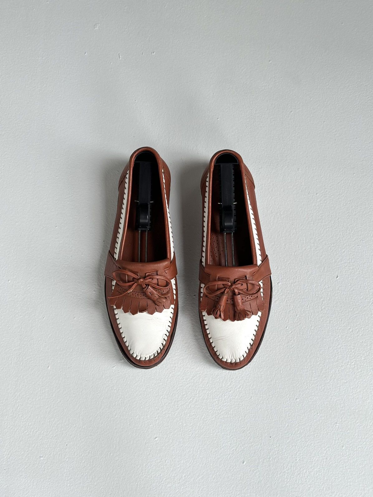 Other Unknow Brand Tassle Loafer two tone 42 Size US 9 / EU 42 - 1 Thumbnail