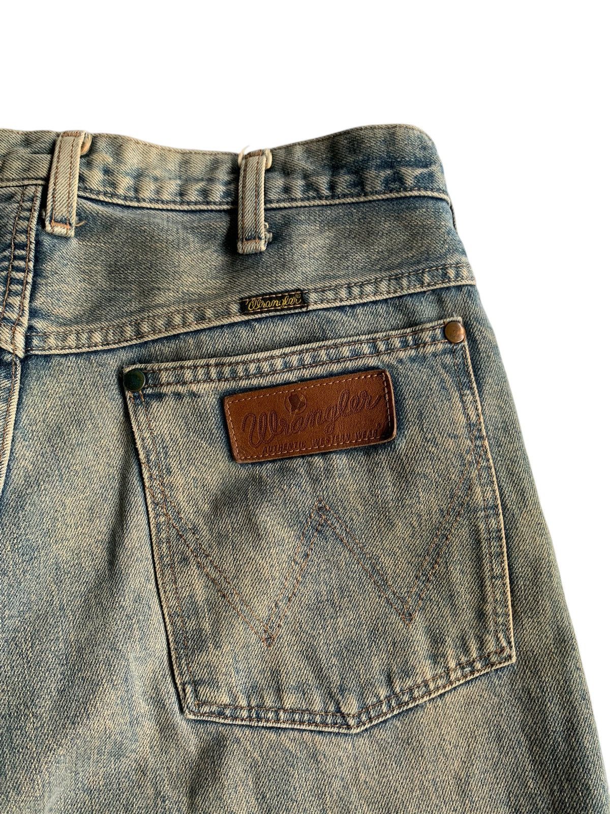 Japanese Brand Vintage Wranger Baggy Faded Selvedge Distressed Denim Size US 33 - 9 Thumbnail