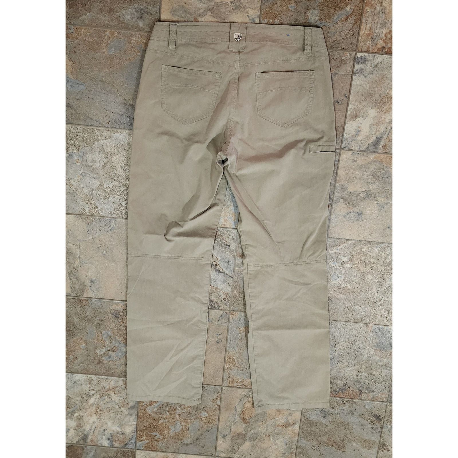 Kuhl Kuhl Spire Roll Up Hiking Pants Outdoor Women Size 8 Khaki Size 30" / US 8 / IT 44 - 4 Thumbnail
