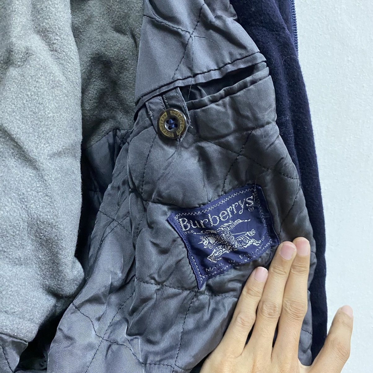 Burberry 🔥Burberrys Wool Spell Out Bomber Jacket LIKE NEW🔥 Size US L / EU 52-54 / 3 - 18 Thumbnail