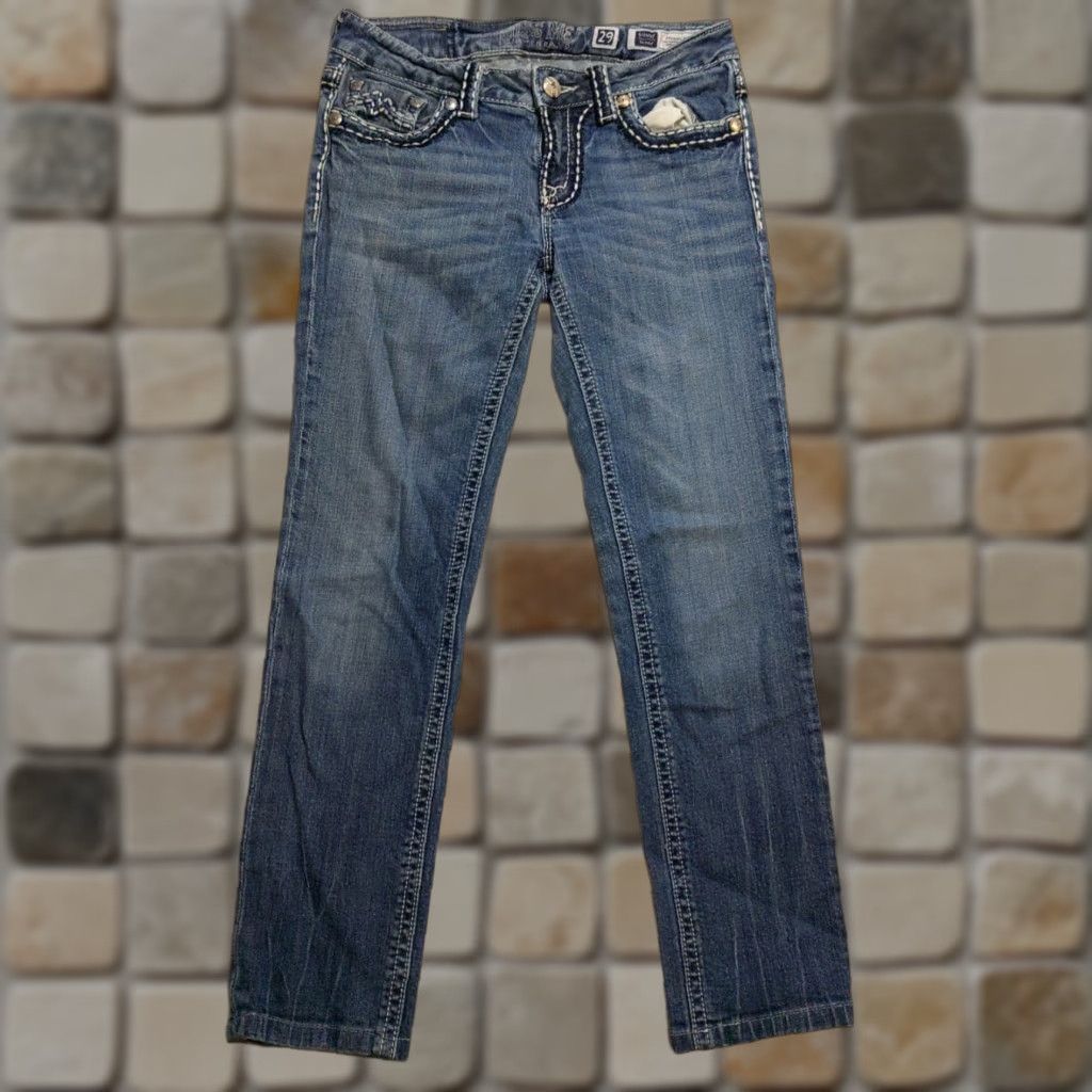 Miss Me Miss Me Signature Sunny Skinny Jeans 29 Womens Blue Denim 29x27 Vintage No Long Rise Distressed Embroidered Rhinestone 5-Pocket Regular Fit Size 29" - 1 Thumbnail