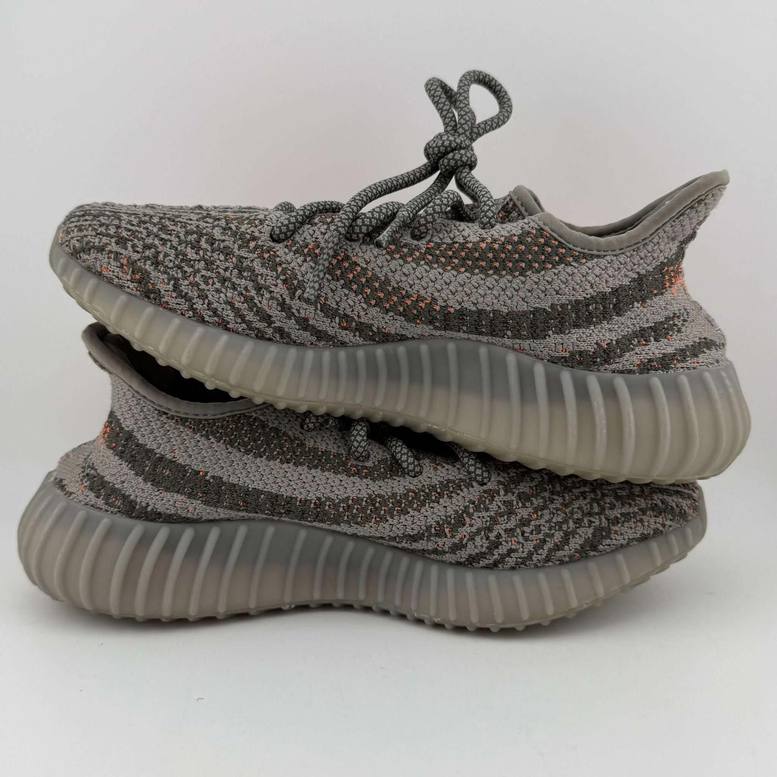 Adidas Adidas Yeezy Boost 350 V2 Beluga Reflective US 6 Used Size US 6 / EU 39 - 7 Thumbnail