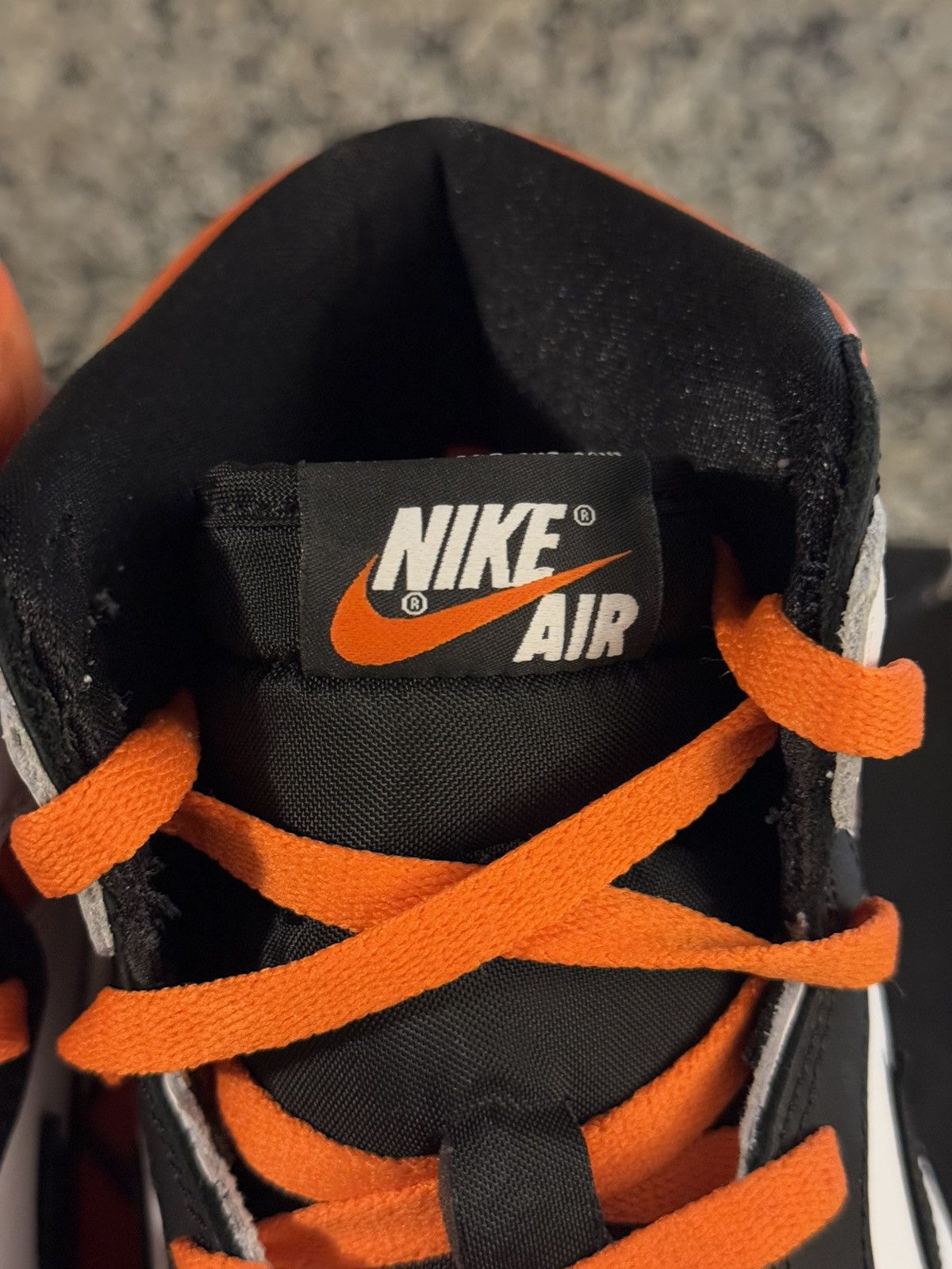 Jordan Brand × Nike Jordan 1 Electro Orange Size 11.5 W BOX Size US 11.5 / EU 44-45 - 6 Thumbnail