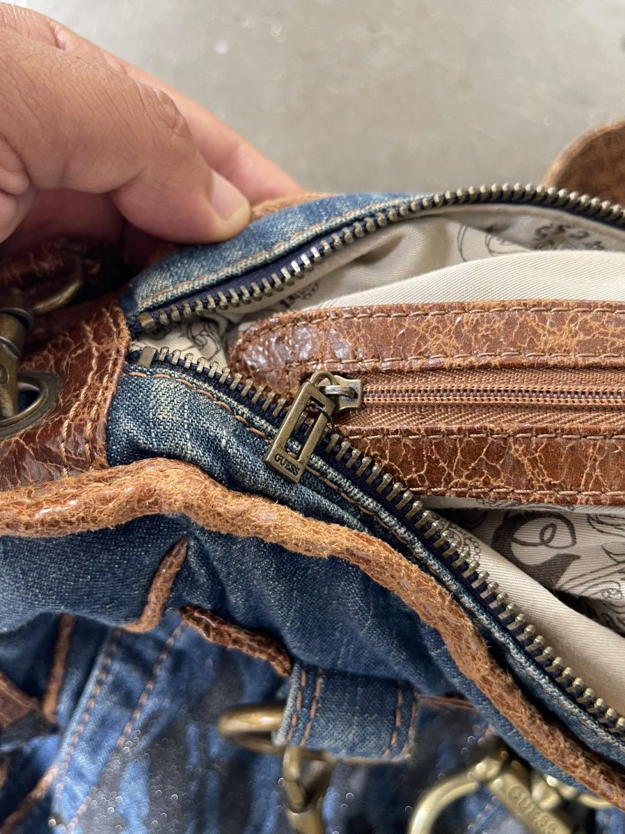 Guess Vintage Y2K Guess Shoulder Bag Denim w Leather Size ONE SIZE - 11 Thumbnail