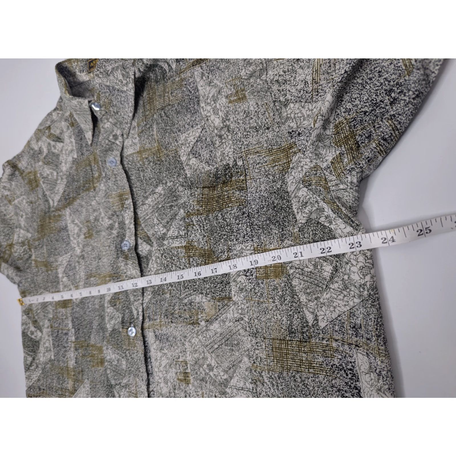 Vintage ANH BAO Silk Button Shirt Short Sleeve Abstract Geometic Size Mens L Beachy Shirt (Button-Up) Casual Workwear Size US L / EU 52-54 / 3 - 5 Thumbnail