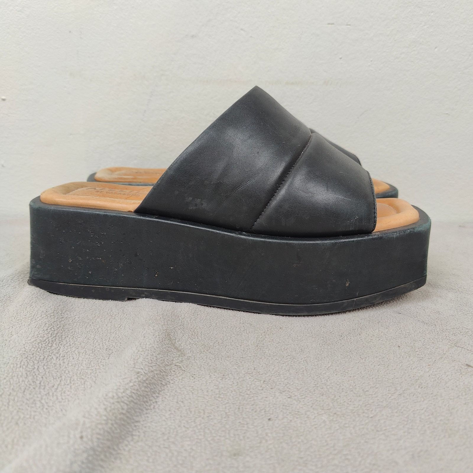 Vagabond Vagabond Atelier Juno Sandals Womens 39 9 Black Leather Size US 9 / IT 39 - 1 Thumbnail