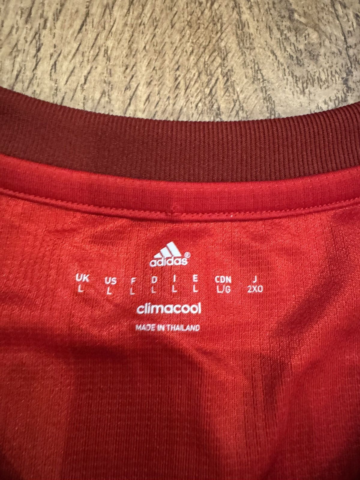 Adidas BAYERN MÜNICH 2015 2016 HOME FOOTBALL SHIRT ADIDAS sz L MEN Size US L / EU 52-54 / 3 - 8 Thumbnail