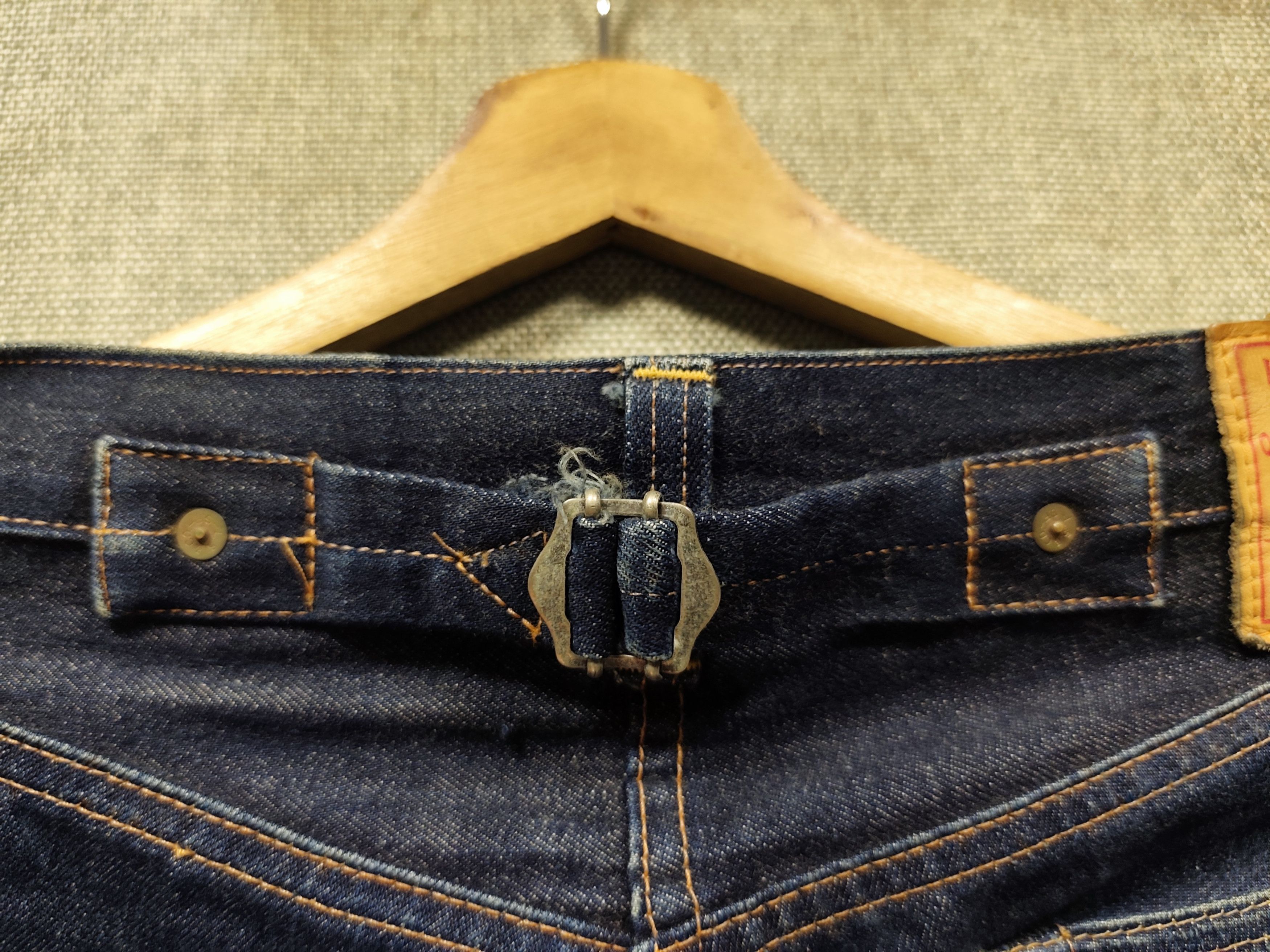 Levi's Vintage Levi's 501xx buckle back dark blue denim jeans Size US 32 / EU 48 - 9 Thumbnail