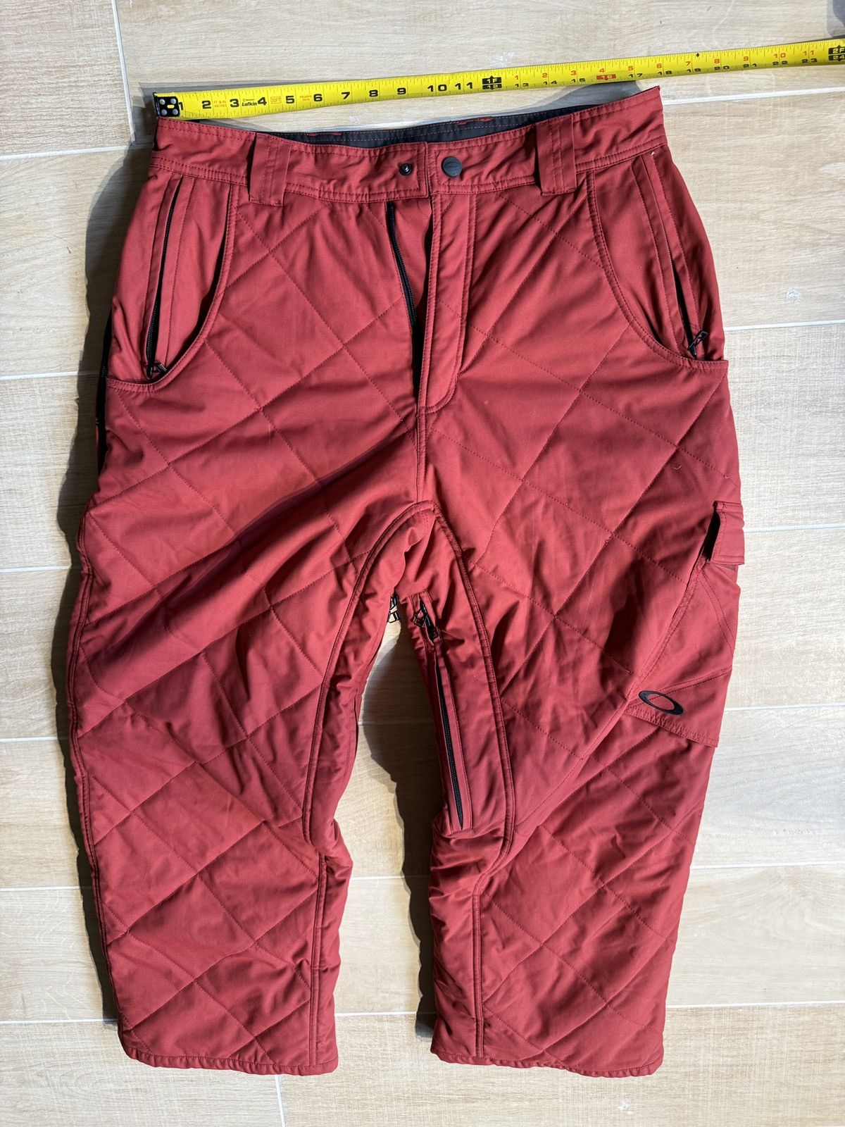 Oakley × Vintage Men’s Oakley Red Quilted Pants Size US 35 - 3 Thumbnail