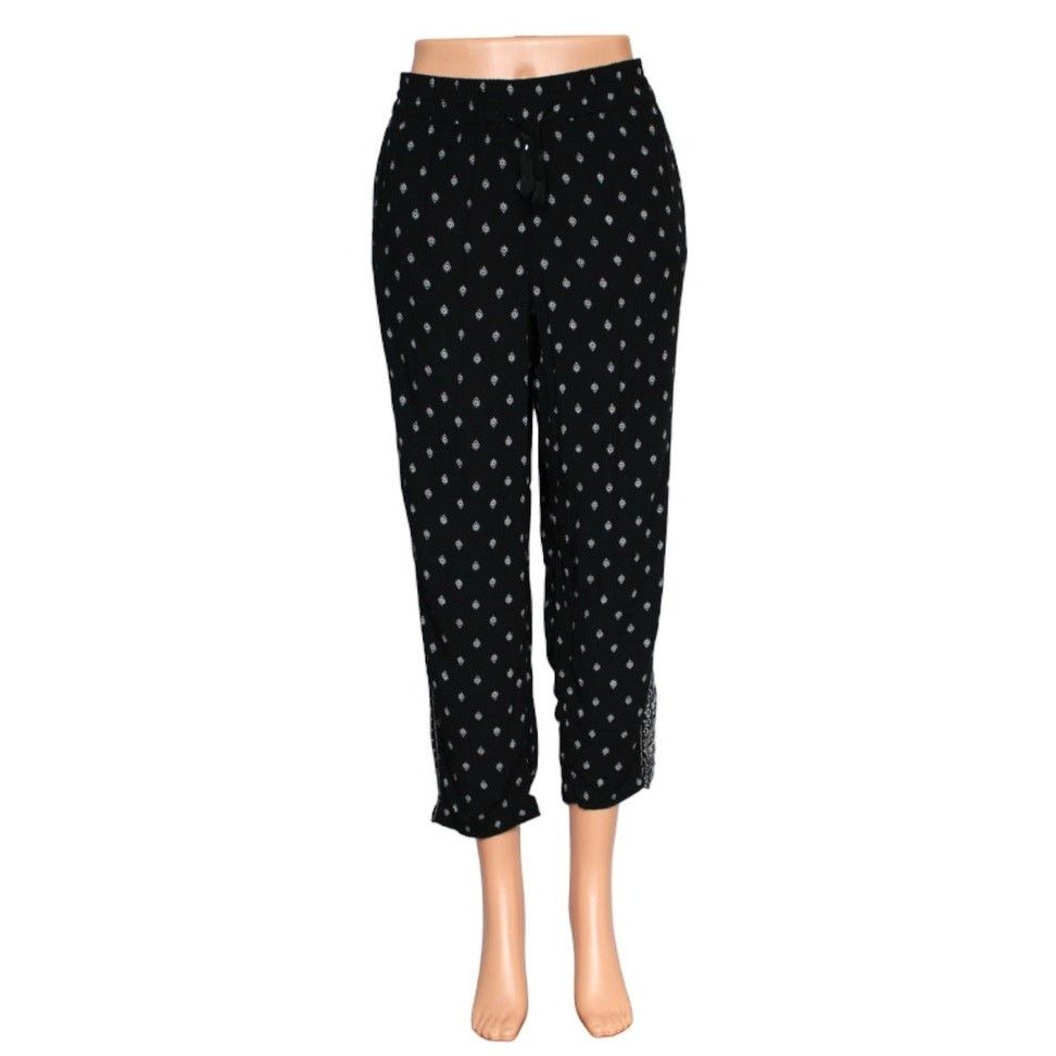 Old Navy Old Navy Capri Women's Size Medium Size 34" / US 12 / IT 48 - 1 Thumbnail