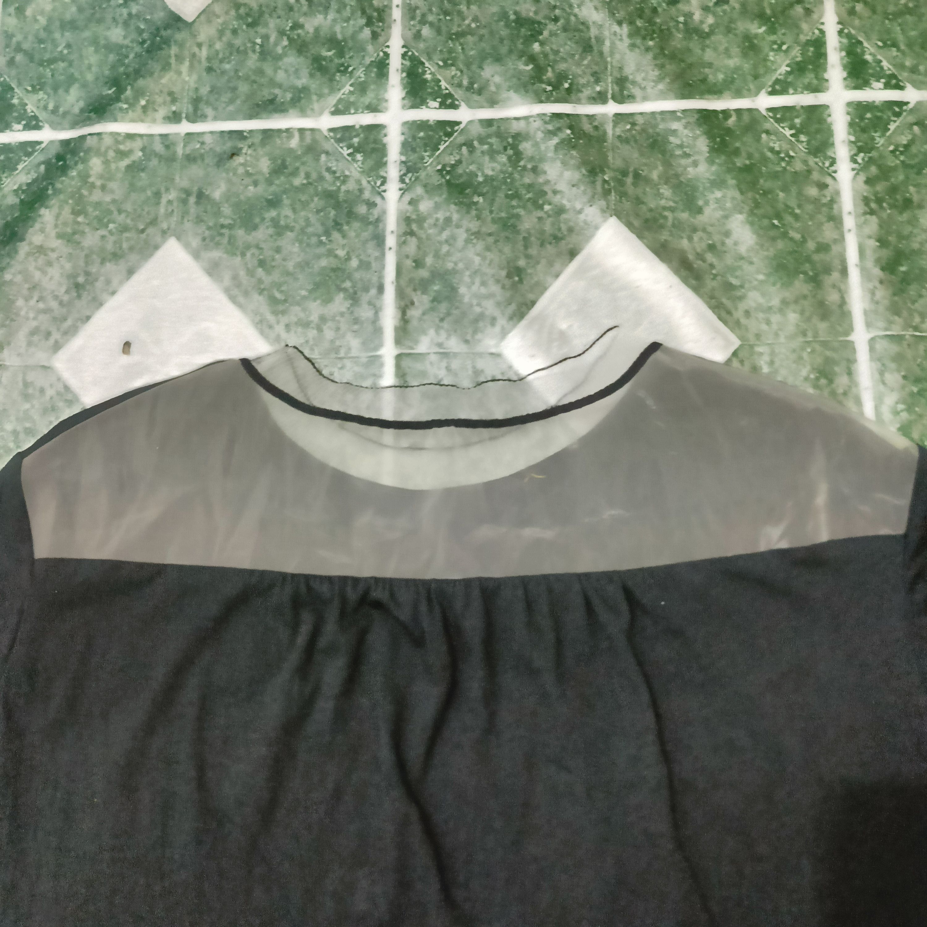 Moncler Moncler t shirt Size XS / US 0-2 / IT 36-38 - 8 Thumbnail
