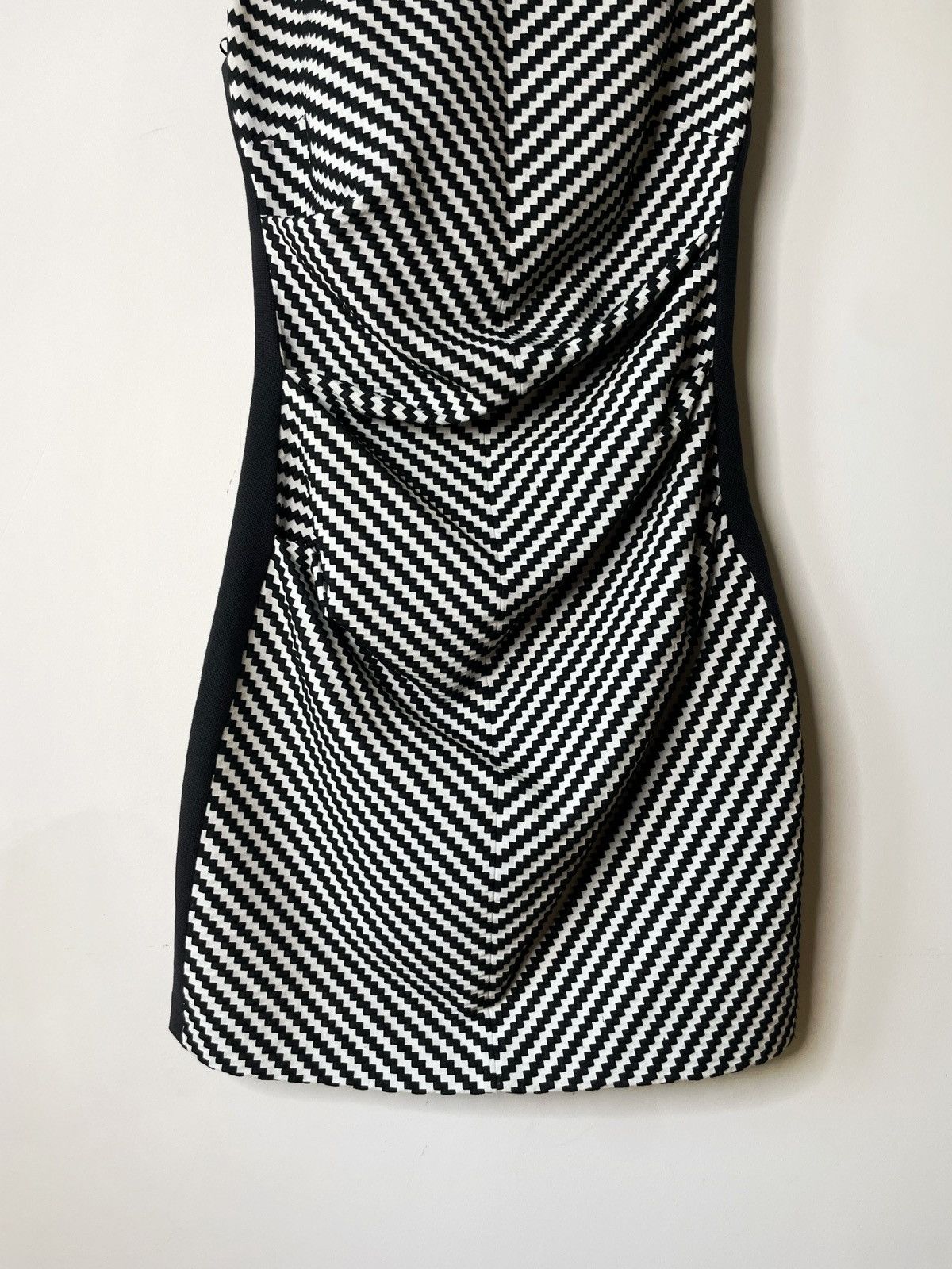 Designer Talbot Runhof Dress Black White Striped Pencil Sleeveless Size M / US 6-8 / IT 42-44 - 4 Thumbnail