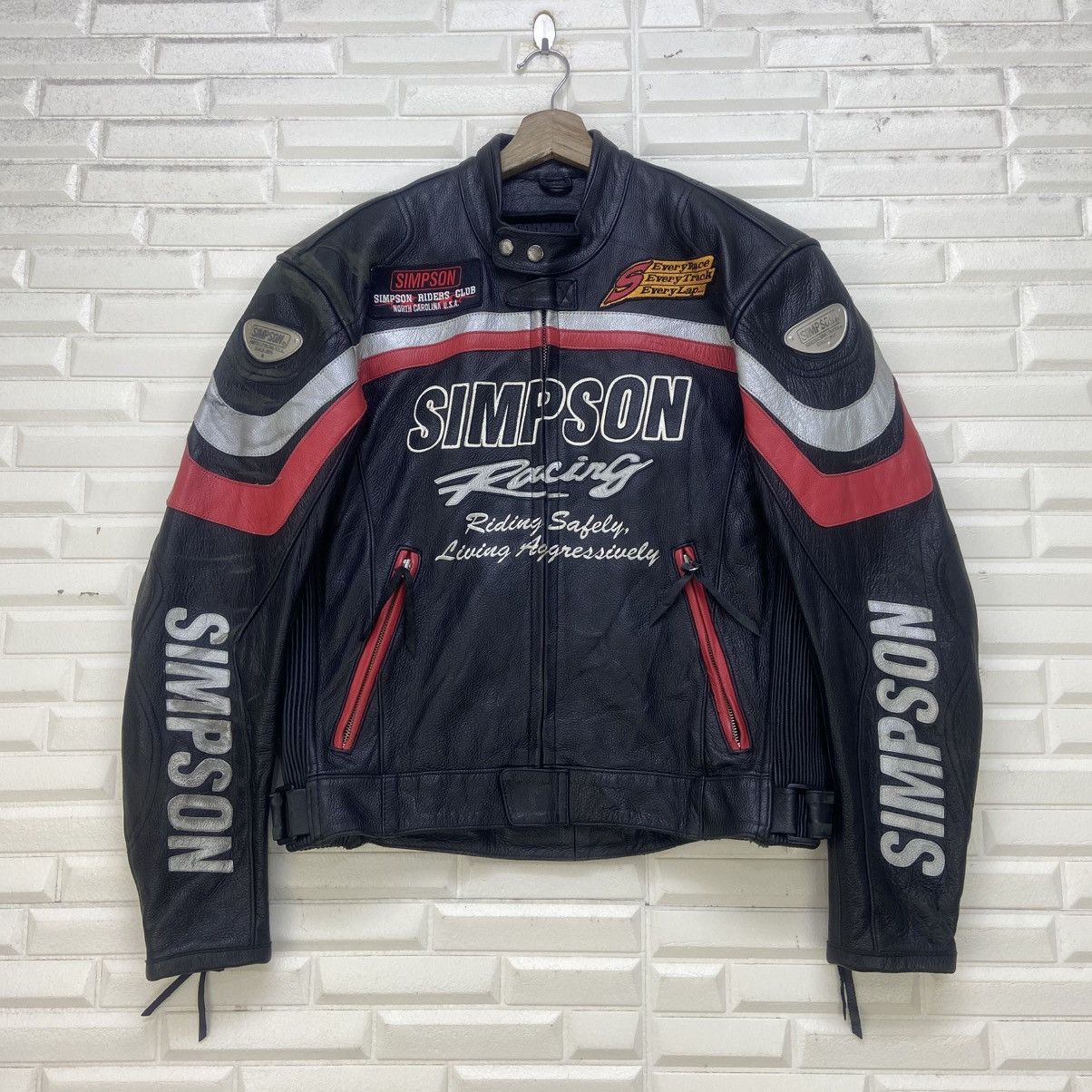 Other Simpson Racing North Carolina U.S.A Leather Biker Jacket Size US S / EU 44-46 / 1 - 4 Thumbnail