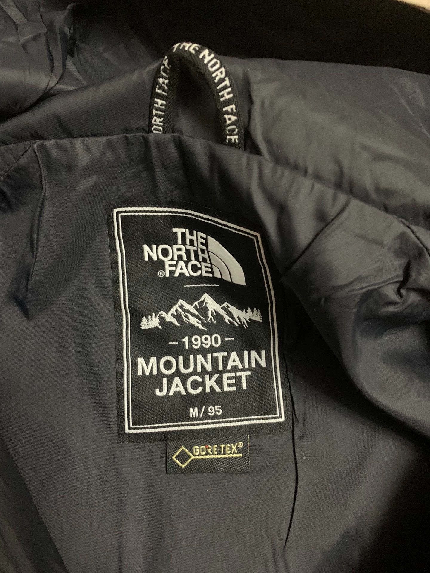 The North Face The North Face 1990GTX Hooded Shell Jacket Light Khaki M Size US M / EU 48-50 / 2 - 3 Thumbnail