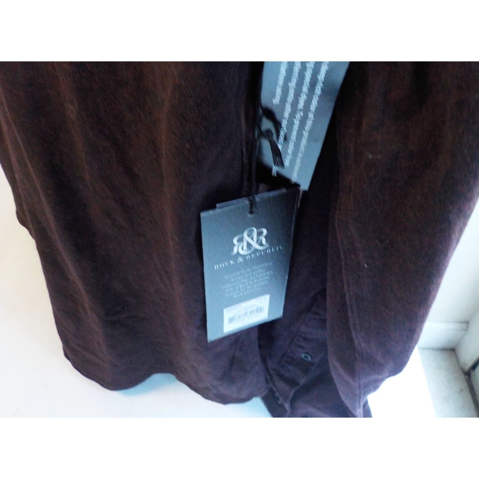 Vintage ROCK & REPUBLIC LS Ultra Comfort Stretch Button Down Shirt XL Cabernet/Black Cotton Blend NWT Men’s Button-Up Cotton Blend Shirt Size US XL / EU 56 / 4 - 4 Thumbnail