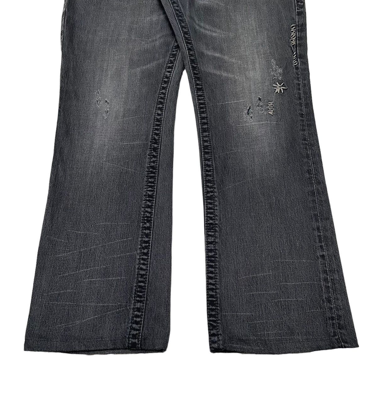 Designer × Rock Revival × Vintage Vintage Brand Rock Revival Flared Jeans 2000s Size US 35 - 7 Thumbnail