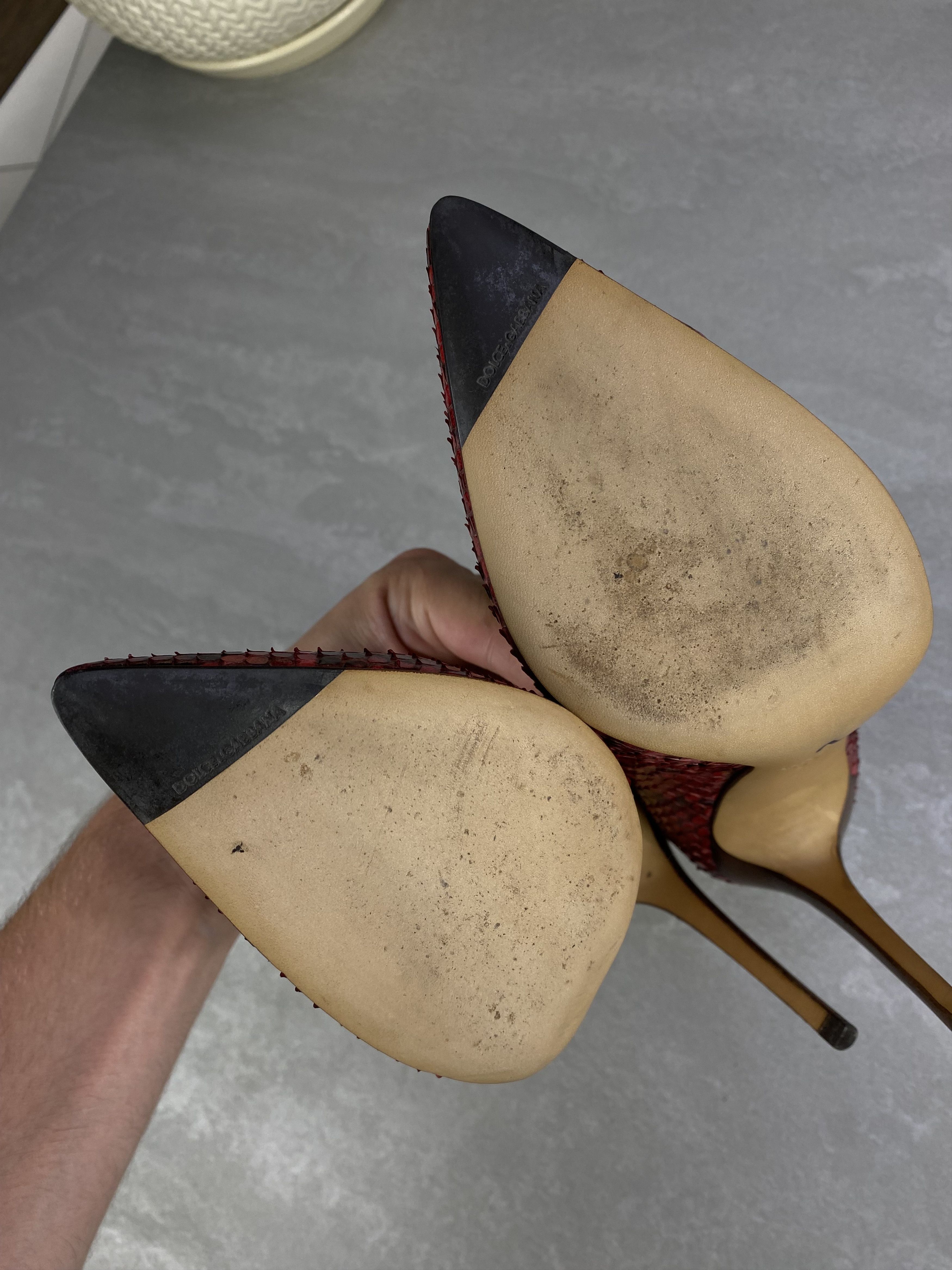 Dolce & Gabbana Dolce & Gabbana Red Python Pointed Toe Pumps Size 38 Size US 8 / IT 38 - 18 Thumbnail