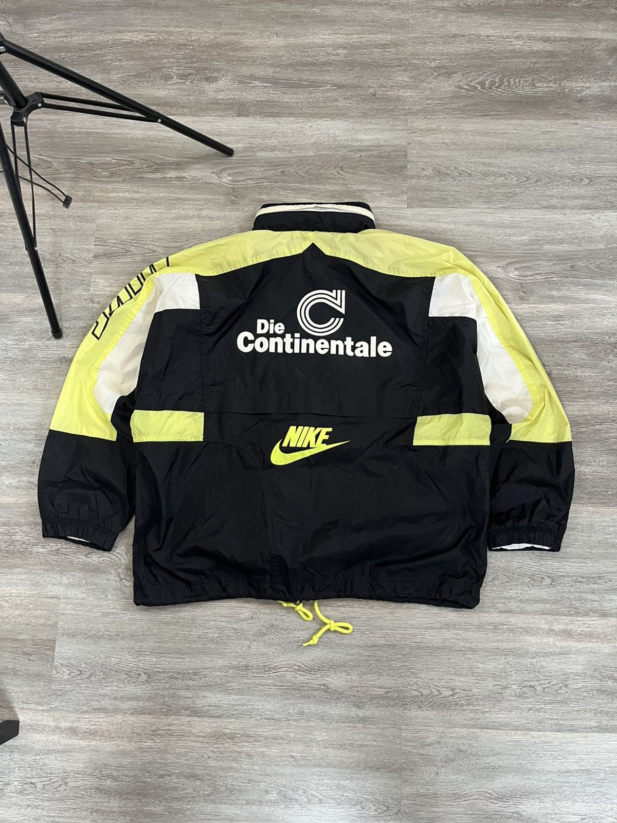 Nike × Vintage windbreaker nike premier 1996/97 borusia dortmund football Size US L / EU 52-54 / 3 - 2 Thumbnail