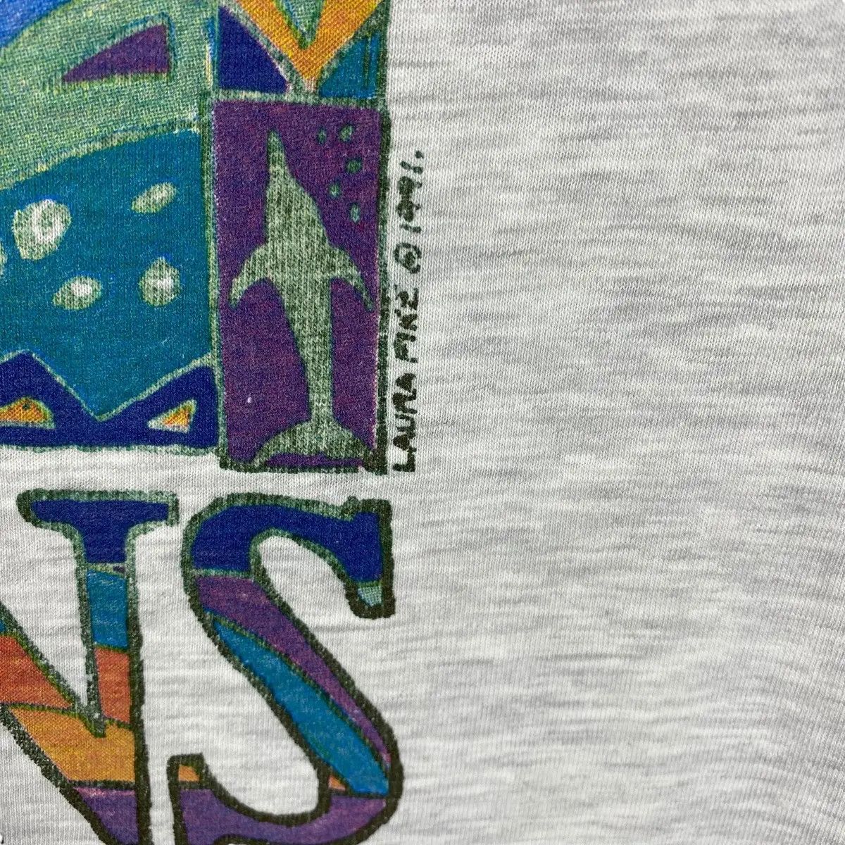 Vintage Vintage 90's DOLPHINS By Laura Pike Graphic Art Tee Shirt Size US L / EU 52-54 / 3 - 3 Thumbnail