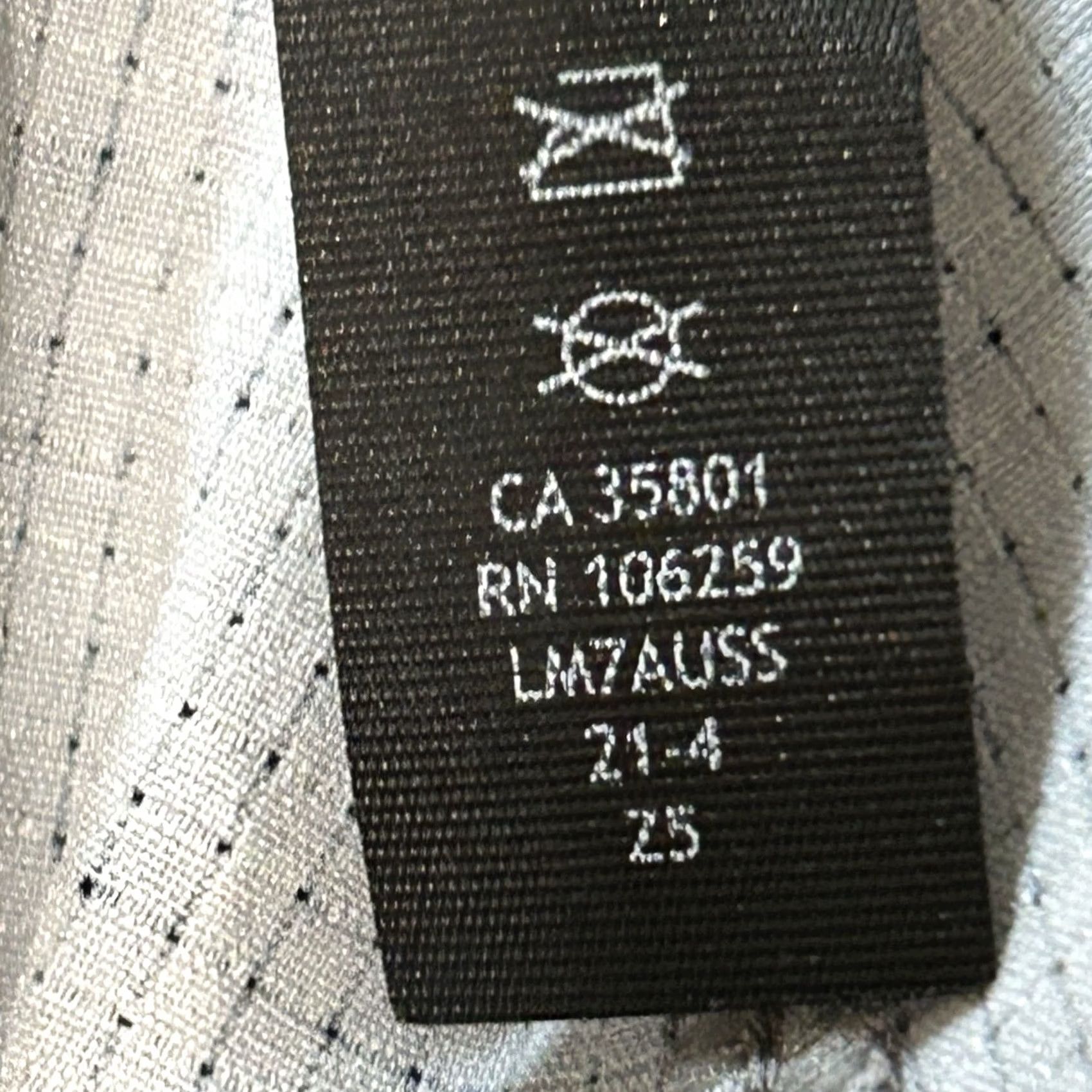 Lululemon Lululemon Bowline Short Woven Air Ventlight 8” Inseam Men’s Small Regular Marker Check Grey Multi Shorts Mens Regular 30-32 Inseam 8 Hidden? Size US 29 - 5 Thumbnail