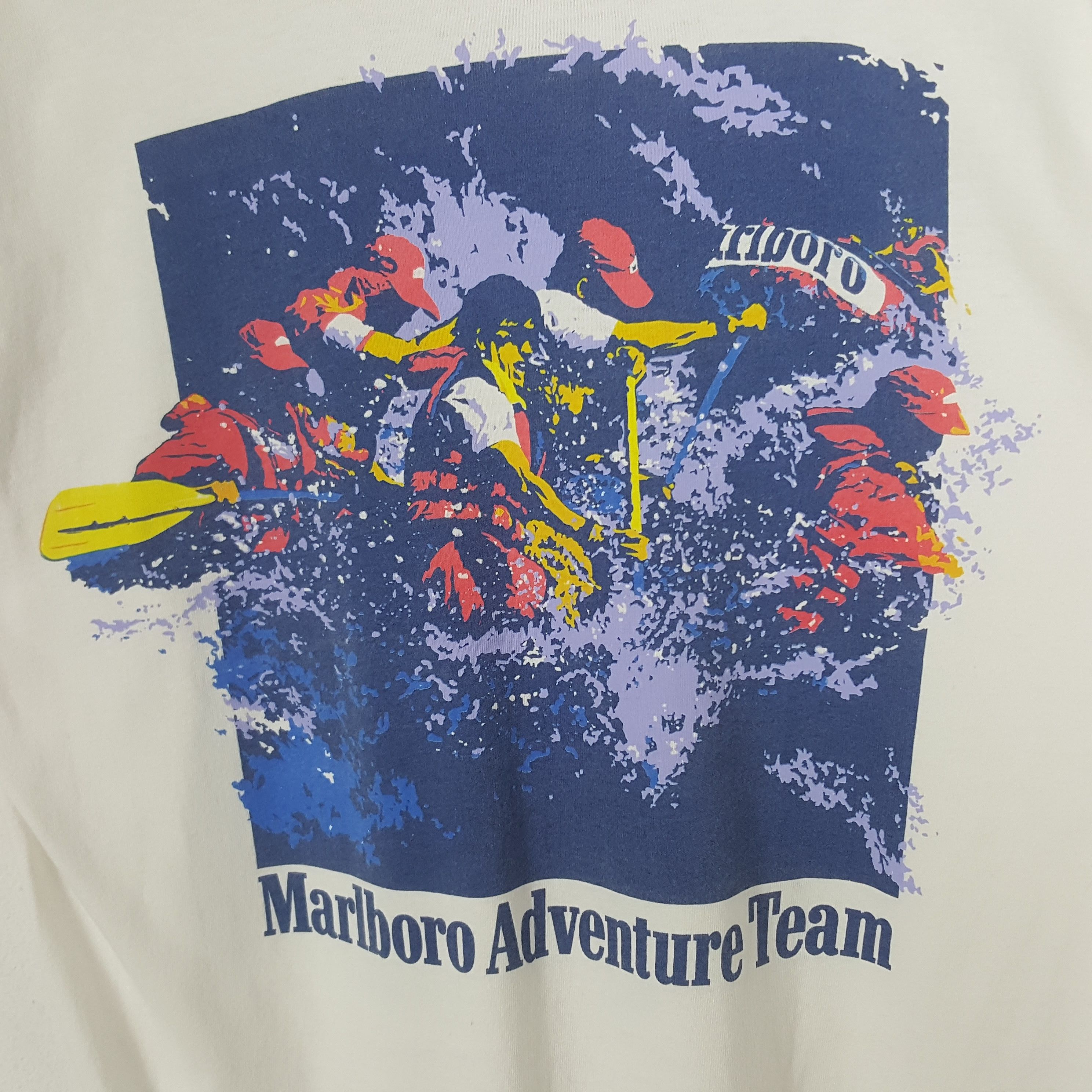 Marlboro × Vintage Vintage Marlboro Adventure Team Racing Motorsports Tshirt Size US L / EU 52-54 / 3 - 2 Thumbnail