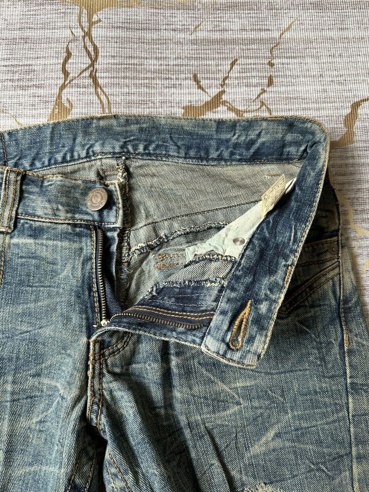 Japanese Brand FLARE Rattle Trap Claw Marks Distressed Curve Leg Denim Size US 32 / EU 48 - 18 Thumbnail