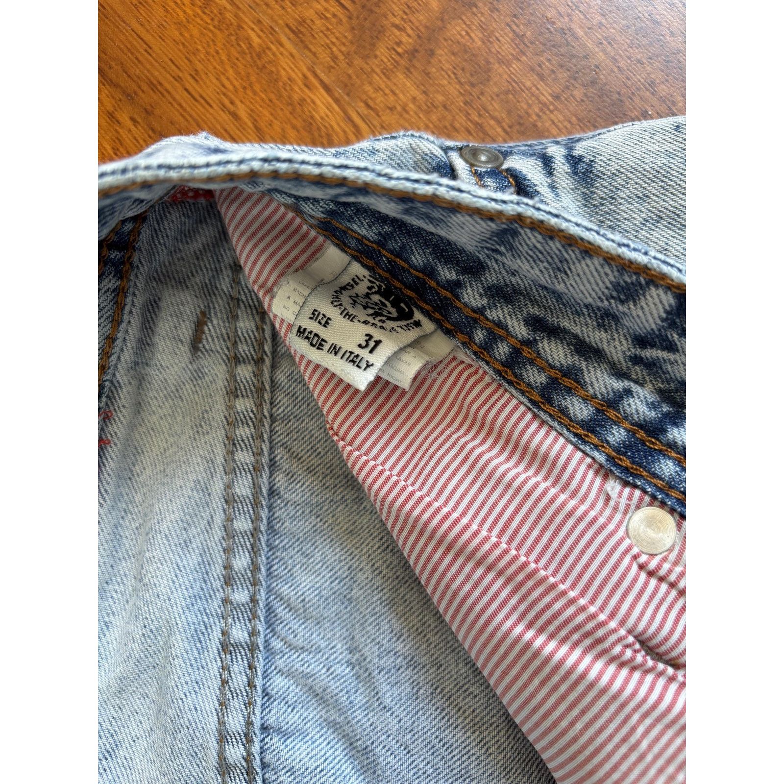 Diesel Vintage Diesel Jeans W31 Italy Y2K Light Wash Button Denim Size US 31 - 5 Thumbnail