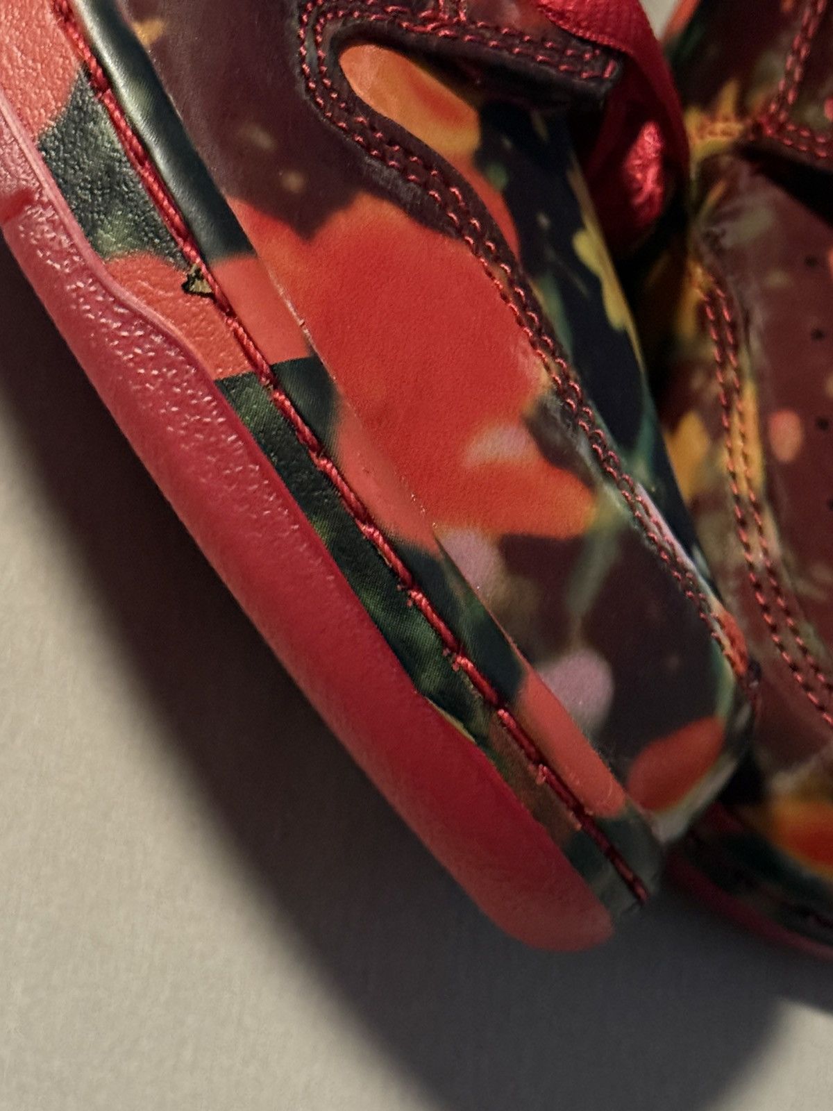 Nike SB Nike SB Dunk Low Pro Wizard Of Oz Poppy Field Brand New DS Size US 11 / EU 44 - 5 Thumbnail