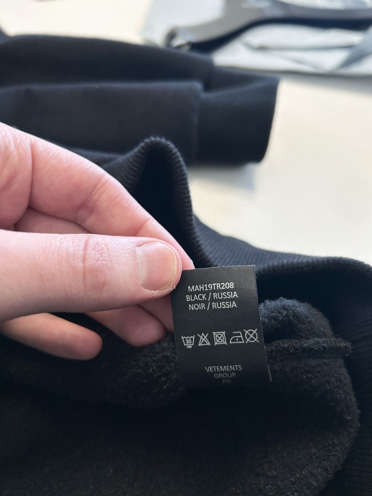 Vetements FW2019 Runway Russian Patchwork Hoodie Size US XS / EU 42 / 0 - 9 Thumbnail