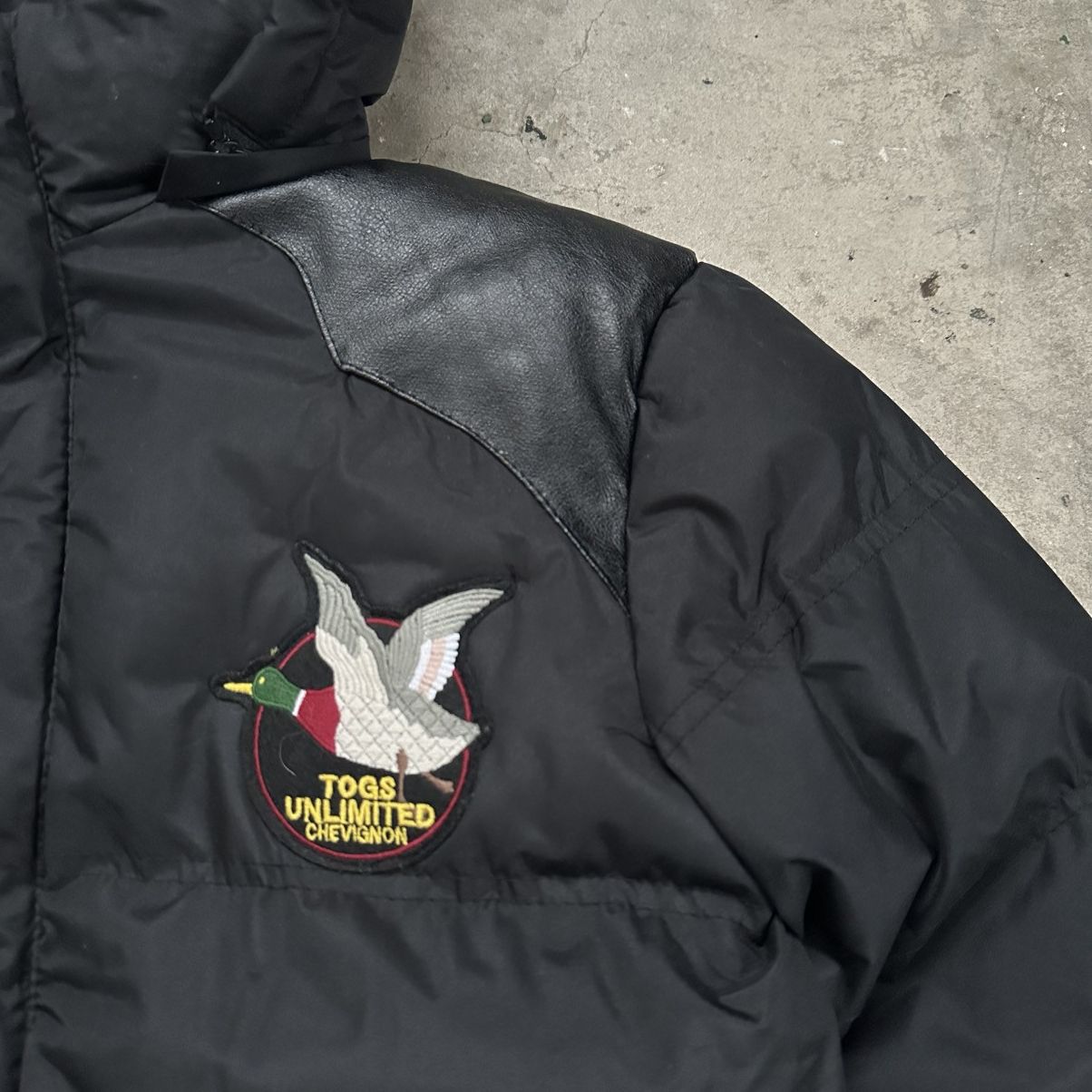 Chevignon Chevignon jacket vintage puffer Togs Size US S / EU 44-46 / 1 - 5 Thumbnail